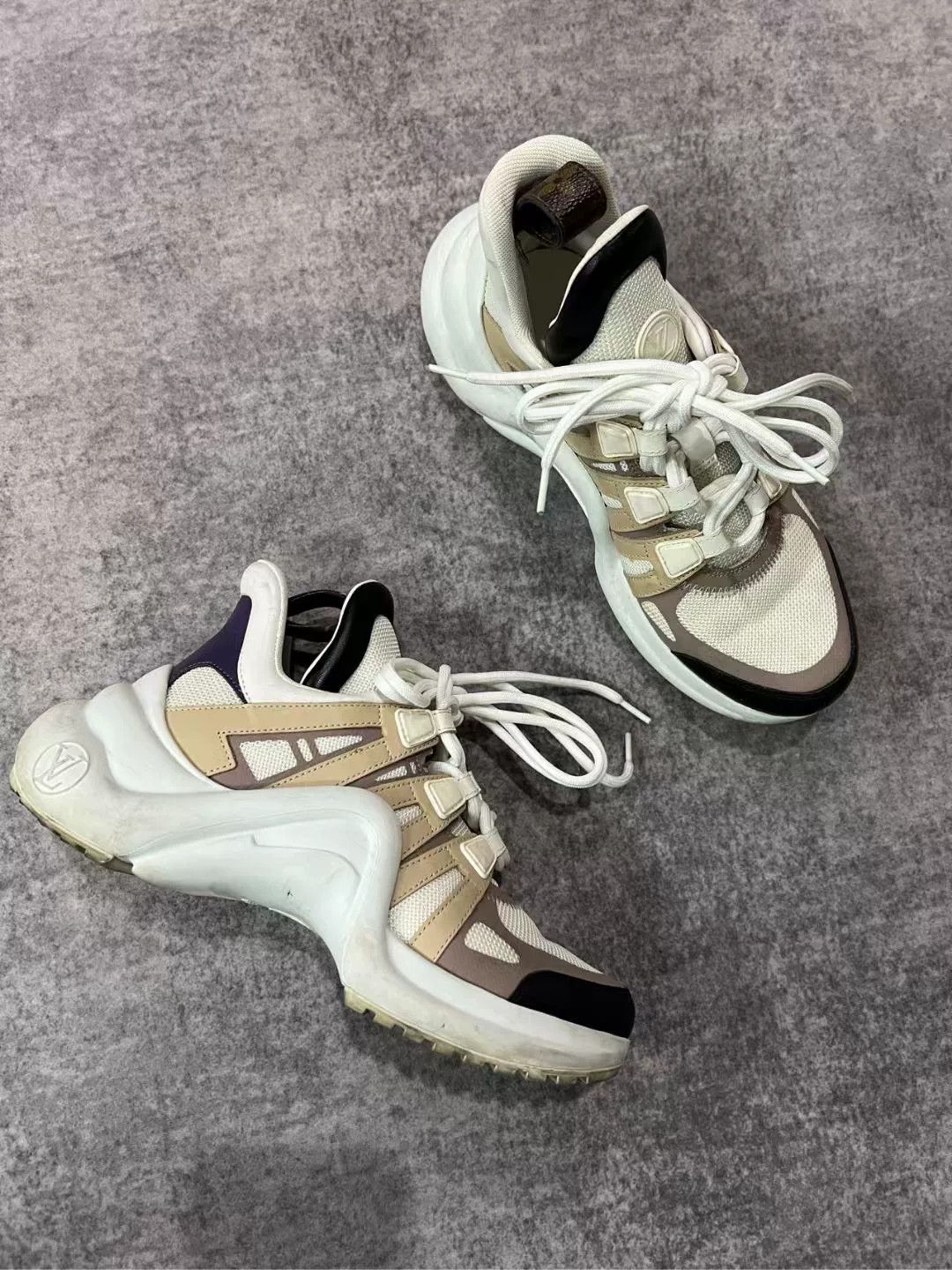 Louis Vuitton LV Dad Shoes Size 36 Size US 5 / IT 35 - 2 Thumbnail