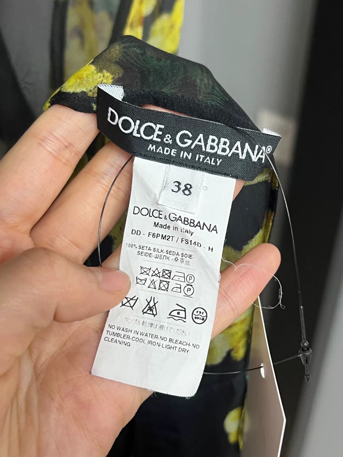 Dolce & Gabbana D&G Silk Shirt Size S / US 4 / IT 40 - 3 Thumbnail