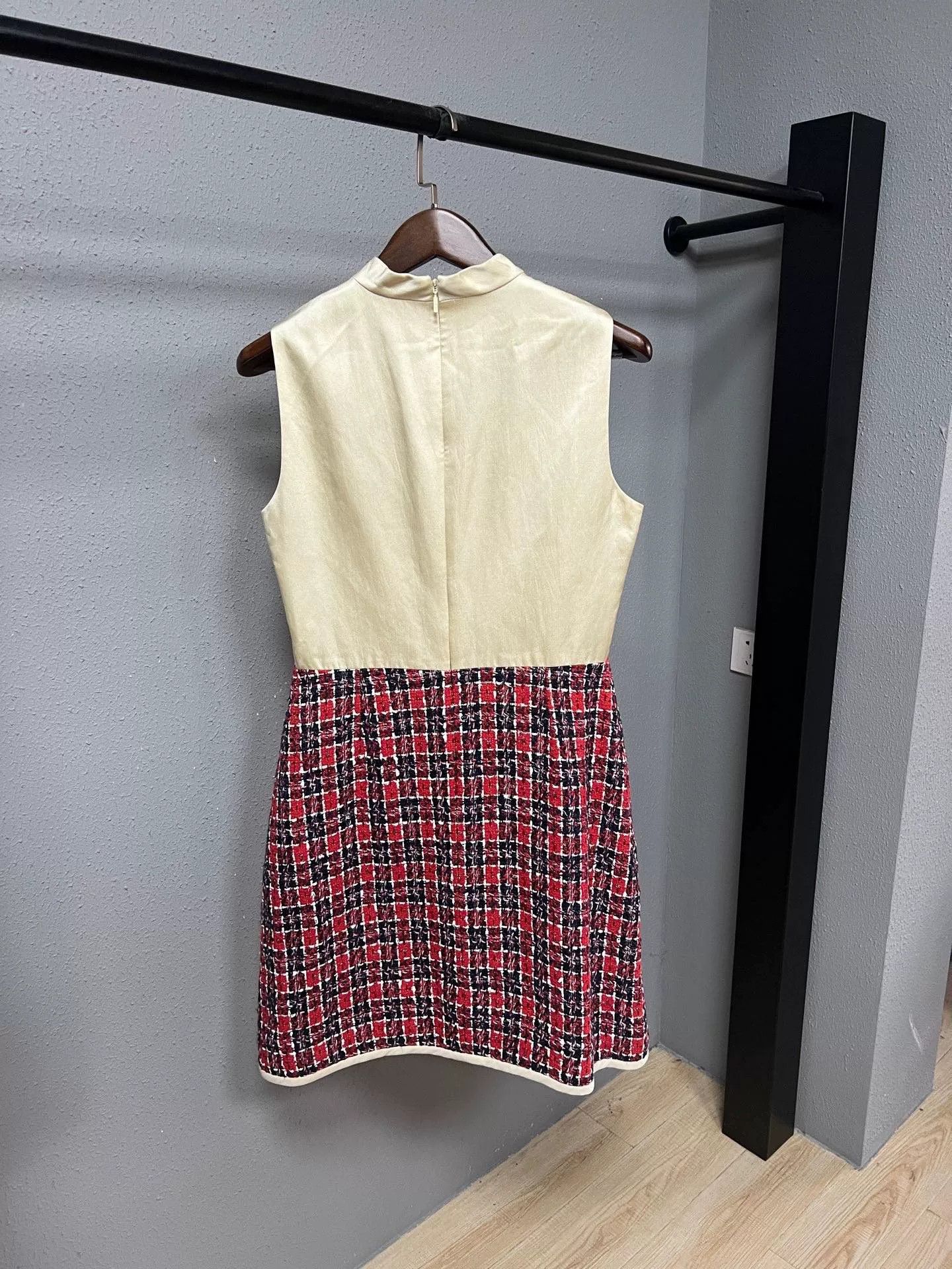 Gucci Gucci Silk Sleeveless Dress Size M / US 6-8 / IT 42-44 - 2 Thumbnail