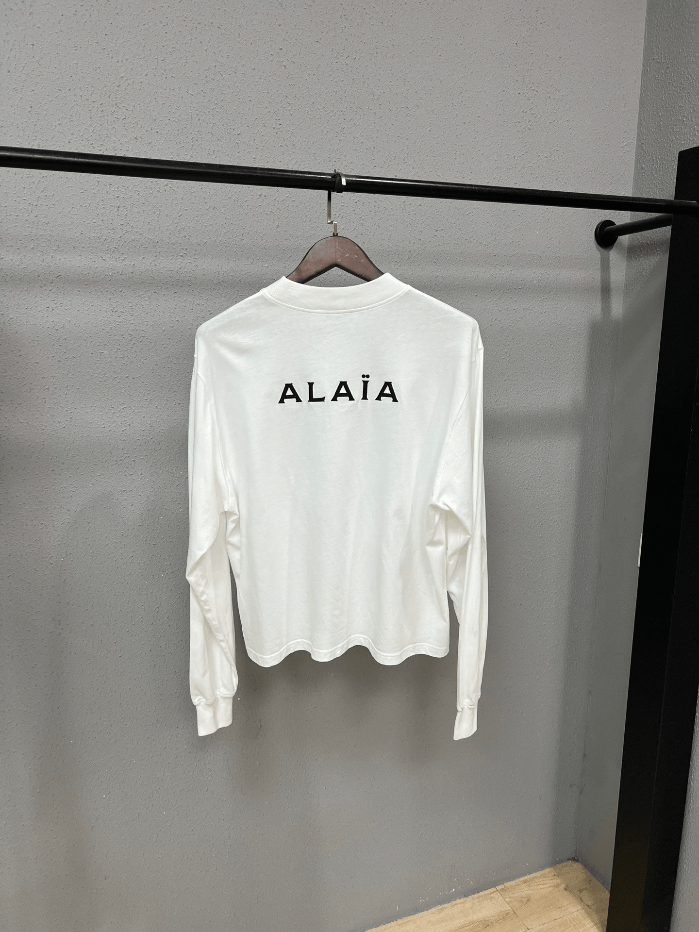 Alaia Alaia Slogan Sweatshirt Size M / US 6-8 / IT 42-44 - 2 Thumbnail
