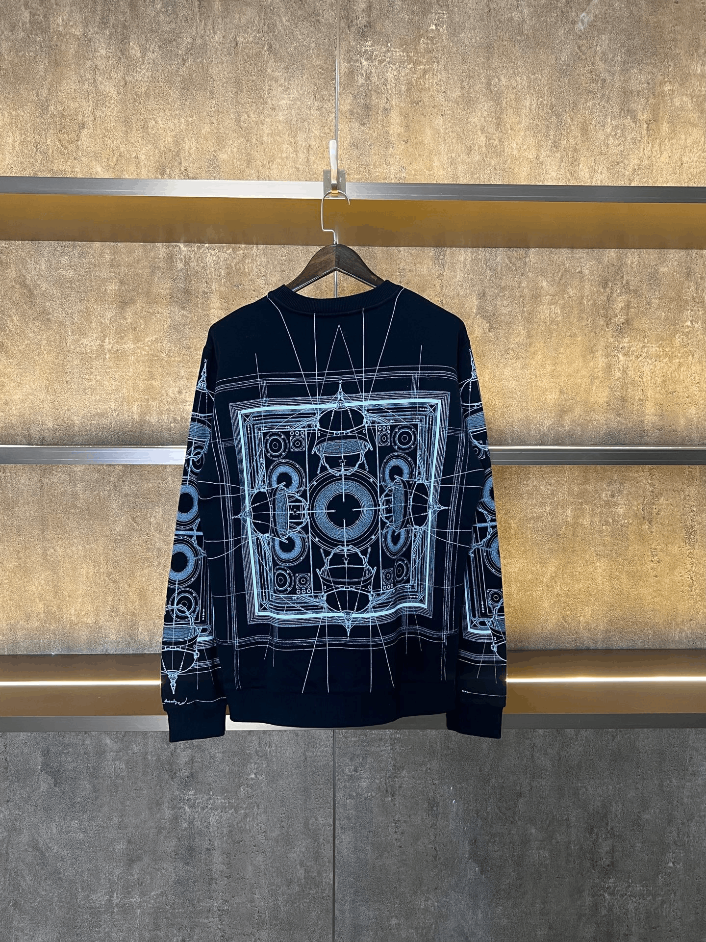 Givenchy Givenchy Cobra Sweatshirt Size US L / EU 52-54 / 3 - 2 Thumbnail