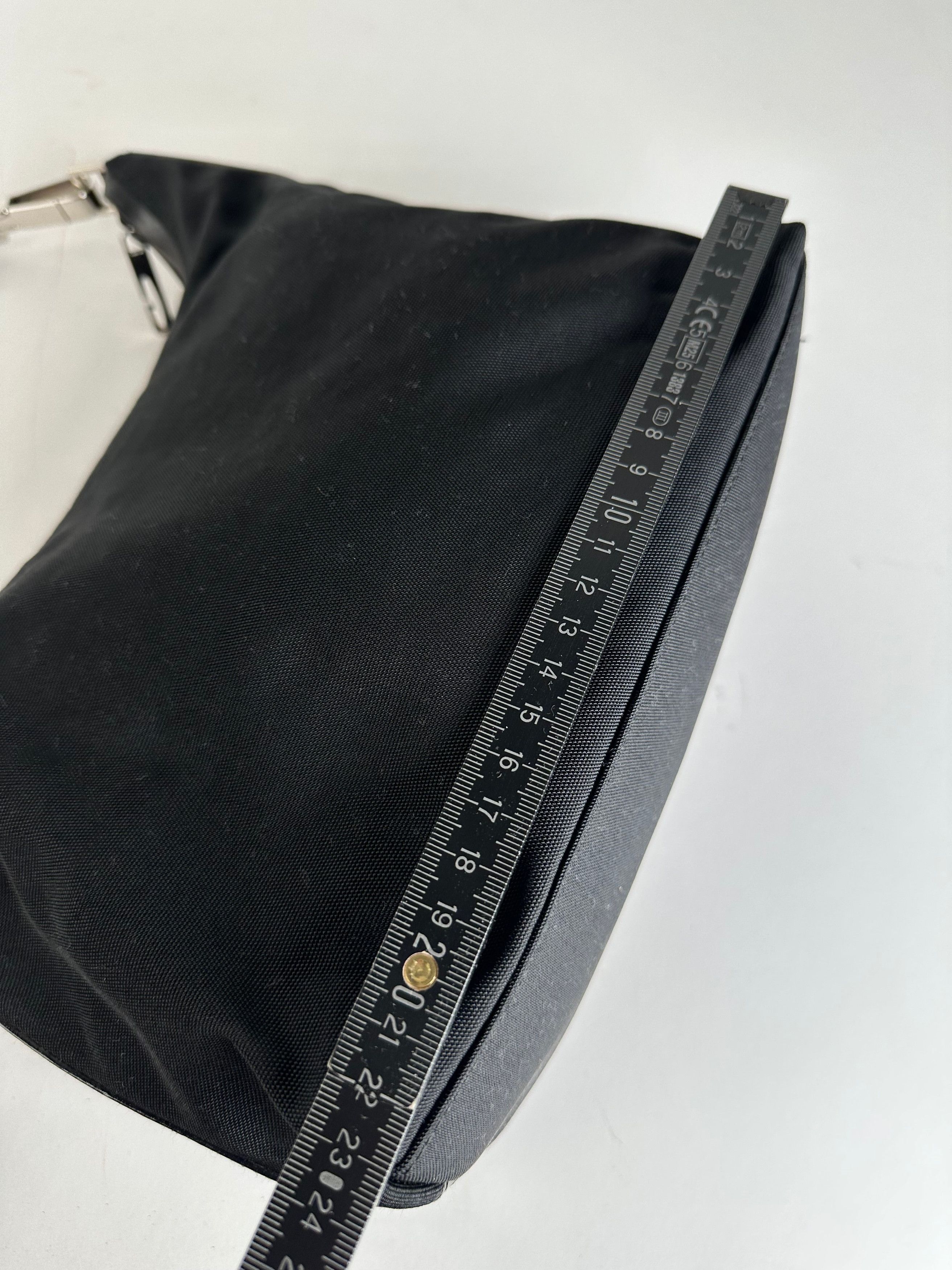 Gucci Vintage Canvas Leather Hobo Bag Black Size ONE SIZE - 13 Thumbnail