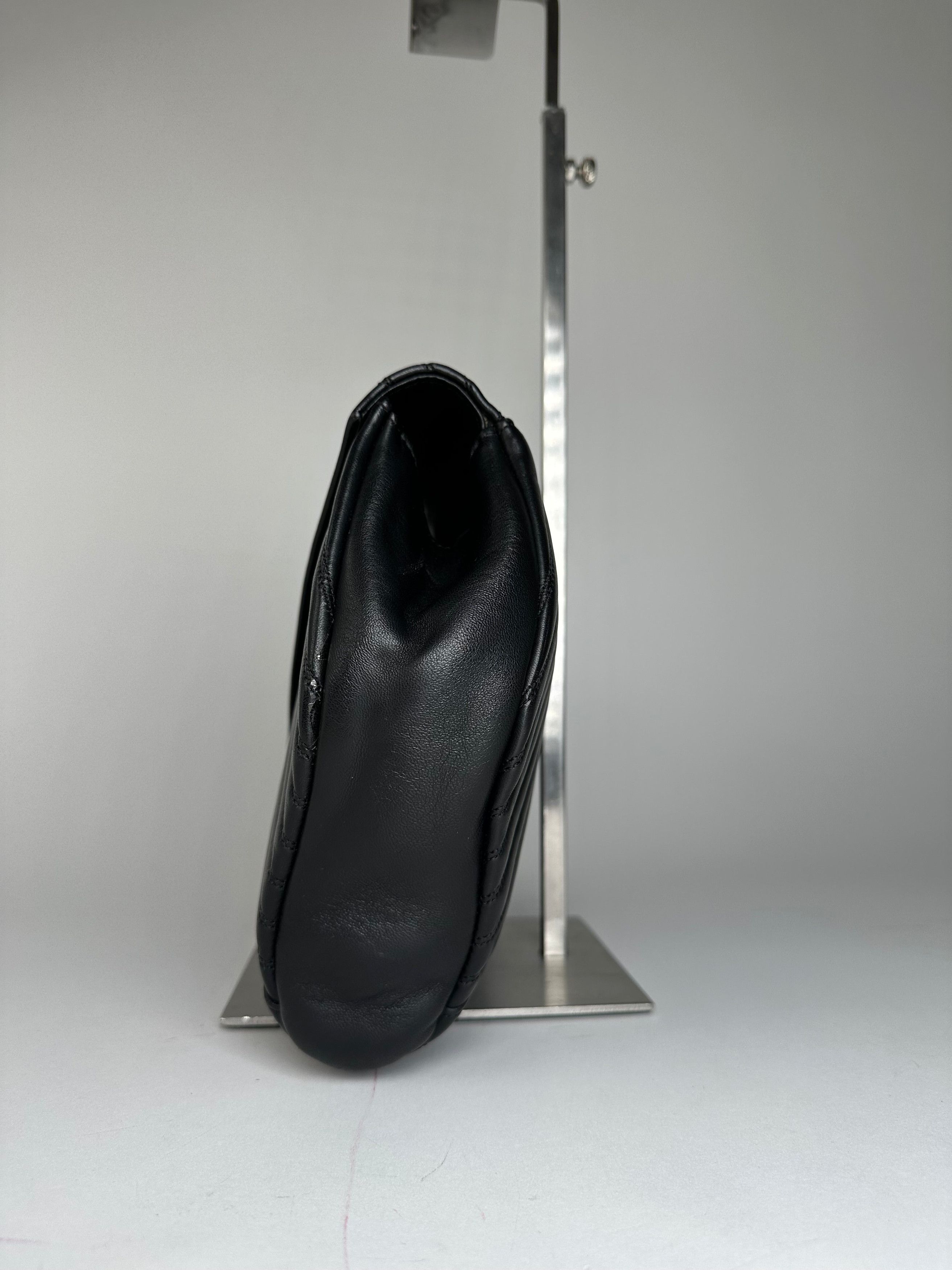 Givenchy Vintage Leather Clutch Abstract Black Size ONE SIZE - 3 Thumbnail