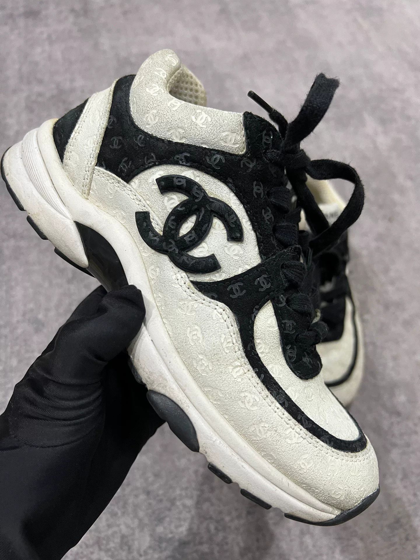 Chanel Chanel Panda All-over Logo Sneakers Size US 5 / IT 35 - 4 Thumbnail
