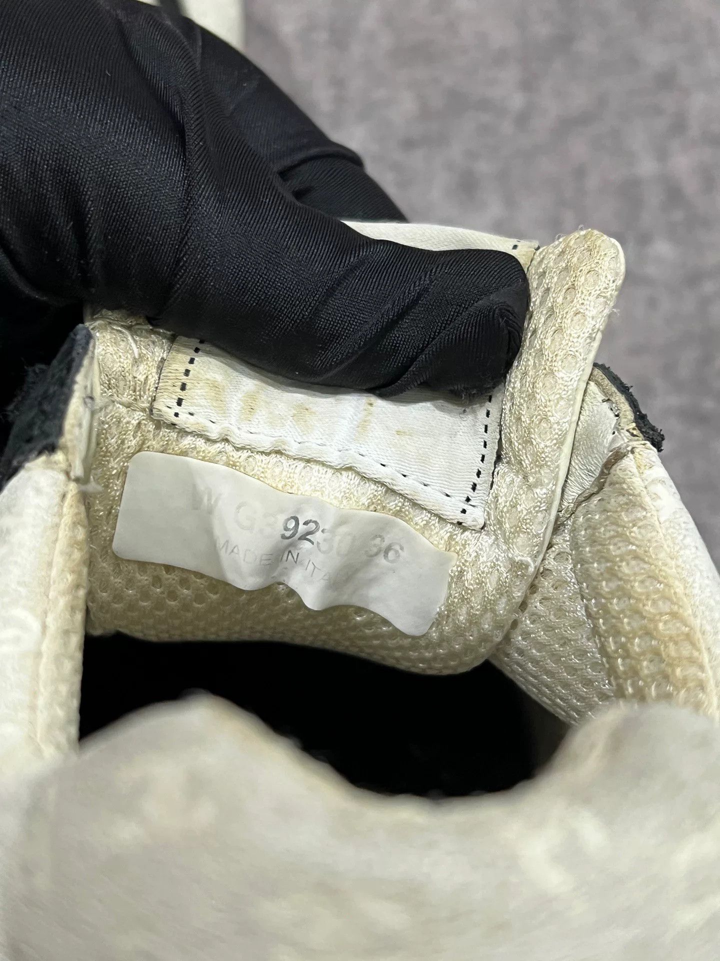 Chanel Chanel Panda All-over Logo Sneakers Size US 5 / IT 35 - 8 Thumbnail