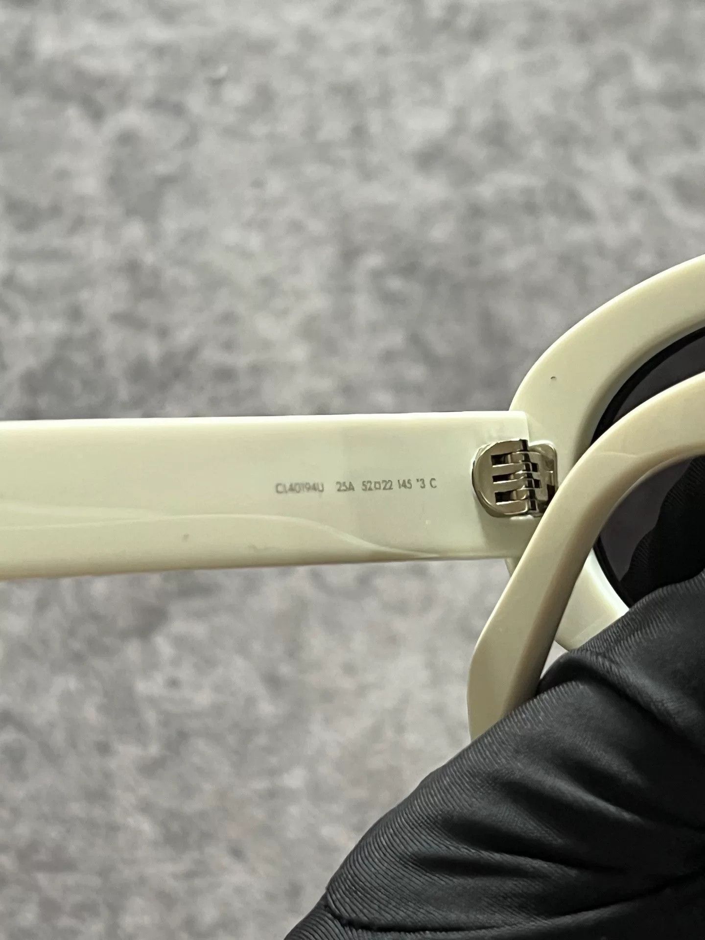 Celine Celine Arc de Triomphe Cat Eye Sunglasses Size ONE SIZE - 4 Thumbnail
