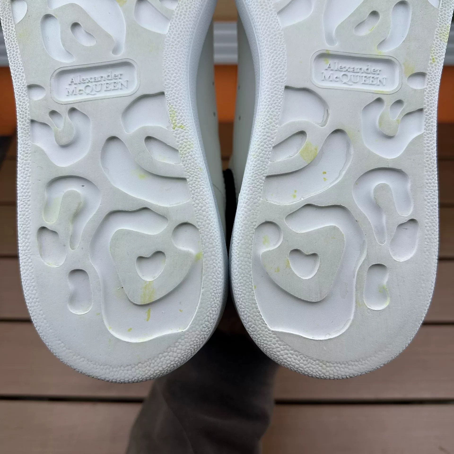 Alexander McQueen Alexander McQueen Black Lowtop Sneakers it_37-5 Women Size US 7.5 / IT 37.5 - 9 Thumbnail