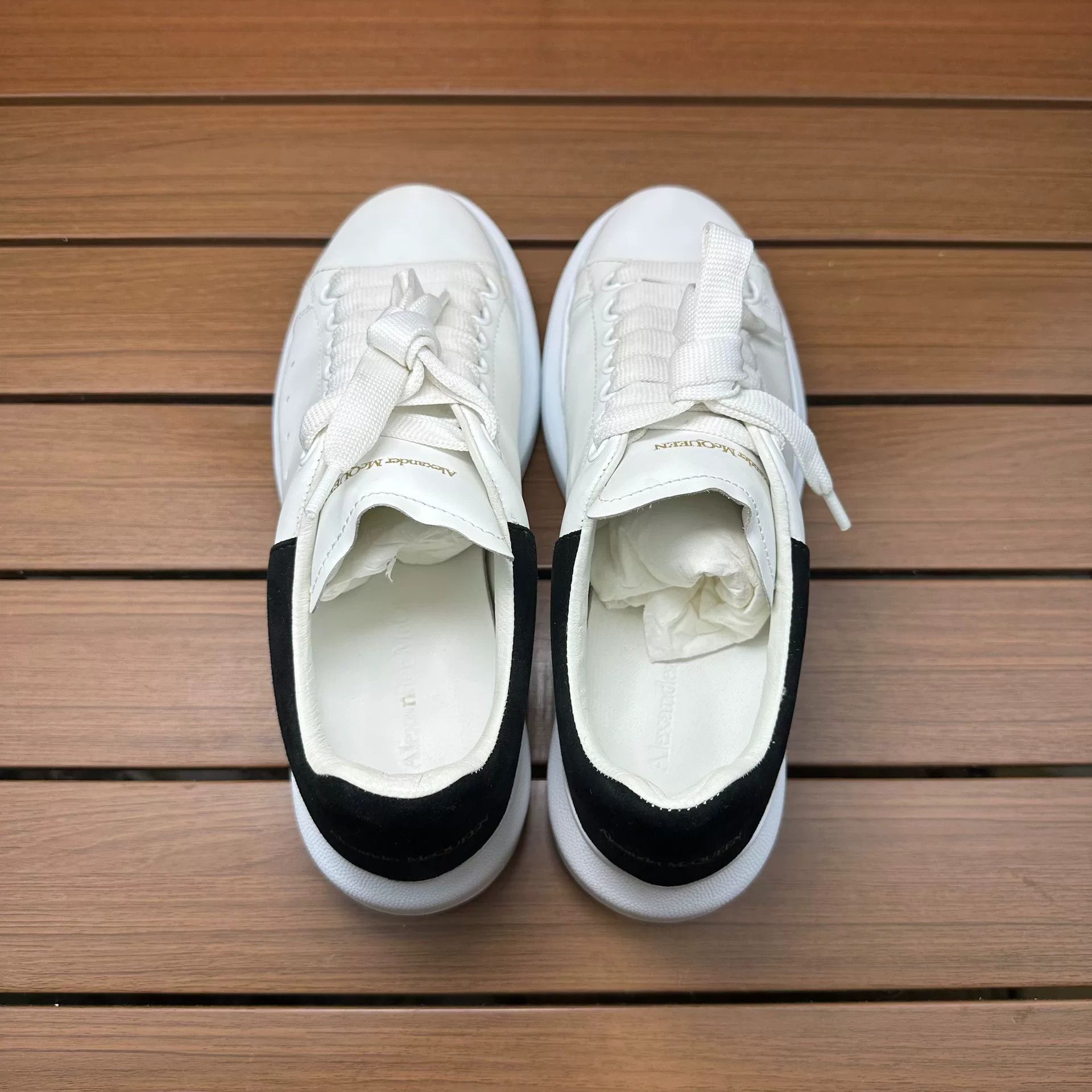 Alexander McQueen Alexander McQueen Black Lowtop Sneakers it_37-5 Women Size US 7.5 / IT 37.5 - 6 Thumbnail