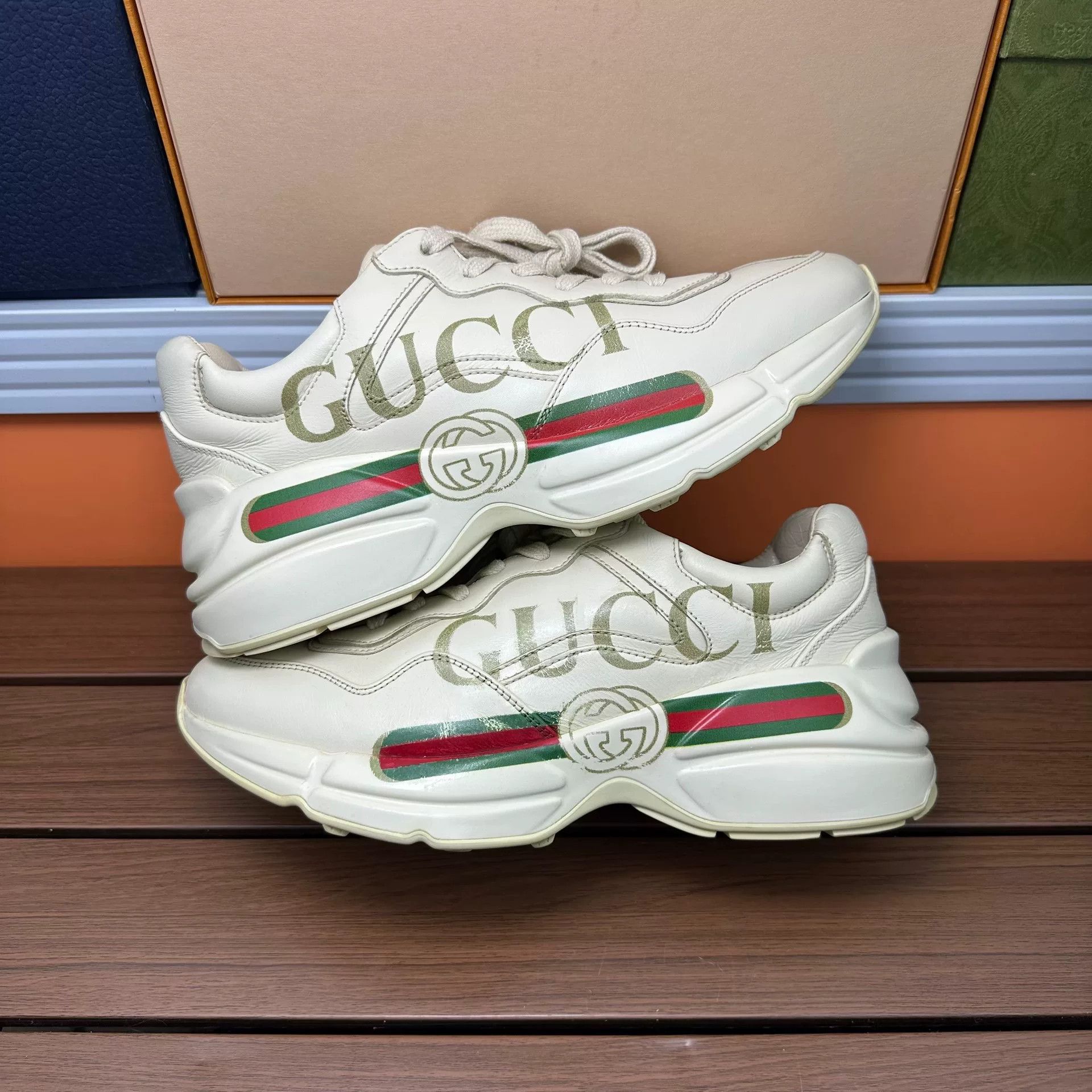 Gucci Gucci White Lowtop Sneakers it_37 Women Size US 7 / IT 37 - 2 Thumbnail