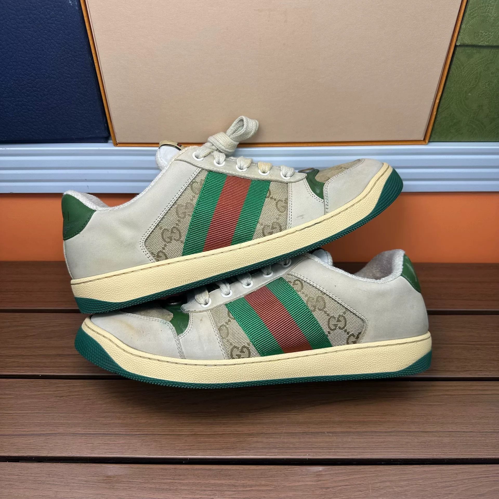 Gucci Gucci Distressed Lowtop Sneakers 9 Men Size US 9 / EU 42 - 2 Thumbnail