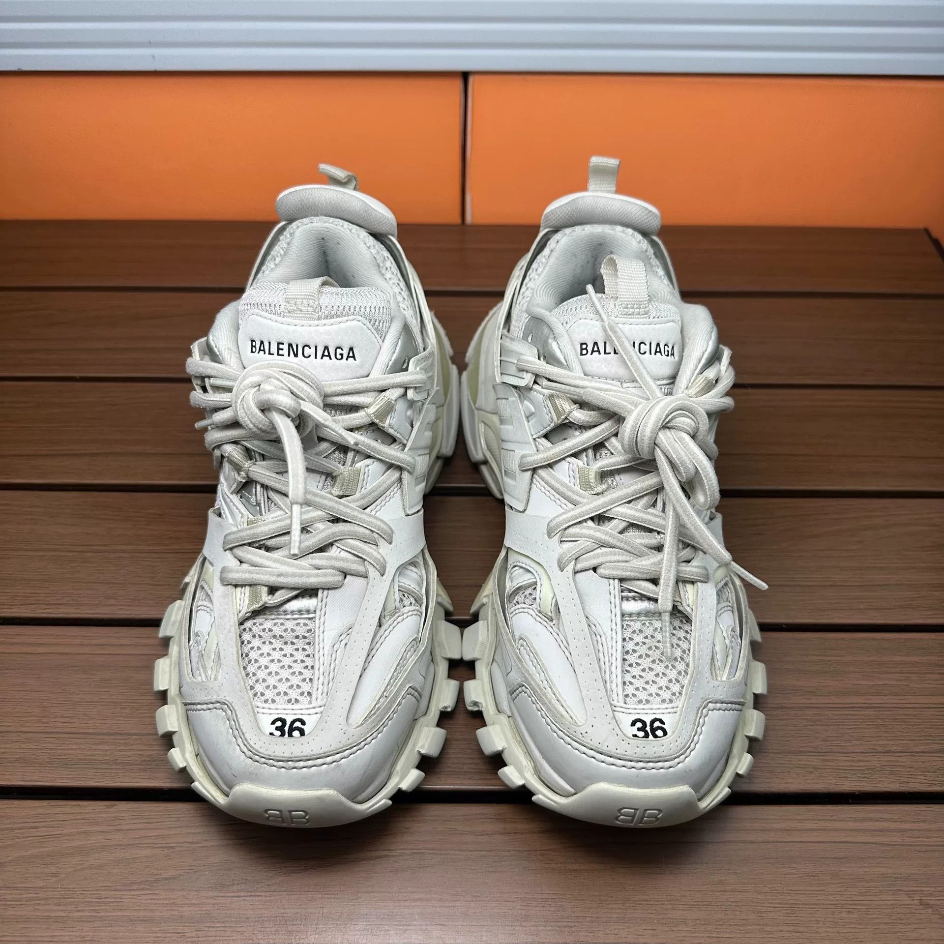 Balenciaga Balenciaga White Lowtop Sneakers it_36 Women Size US 6 / IT 36 - 4 Thumbnail