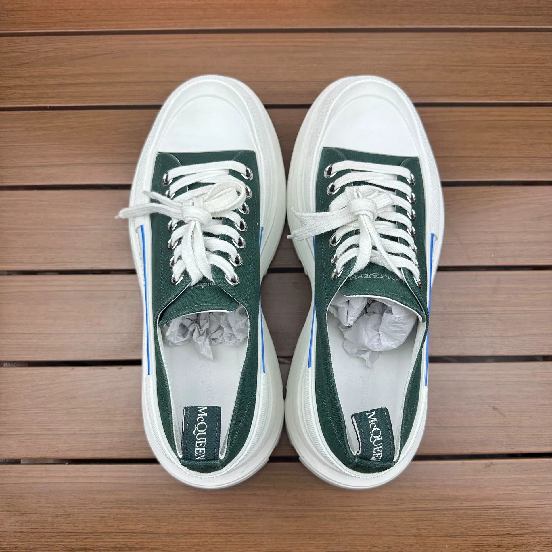 Alexander McQueen Alexander McQueen Green Lowtop Sneakers 8 Men Size US 8 / EU 41 - 5 Thumbnail