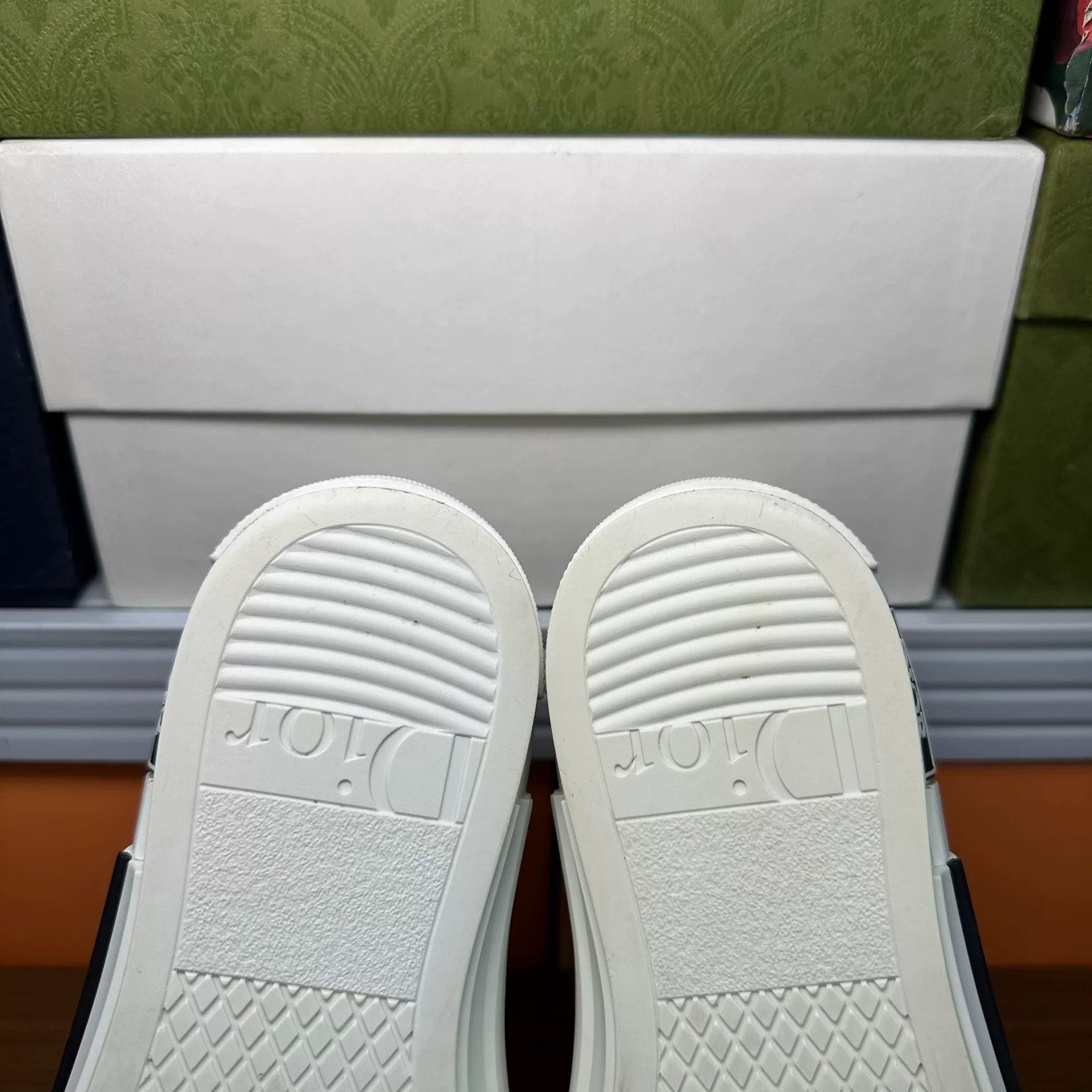 Dior Dior Blue Lowtop Sneakers it_37 Women Size US 7 / IT 37 - 8 Thumbnail