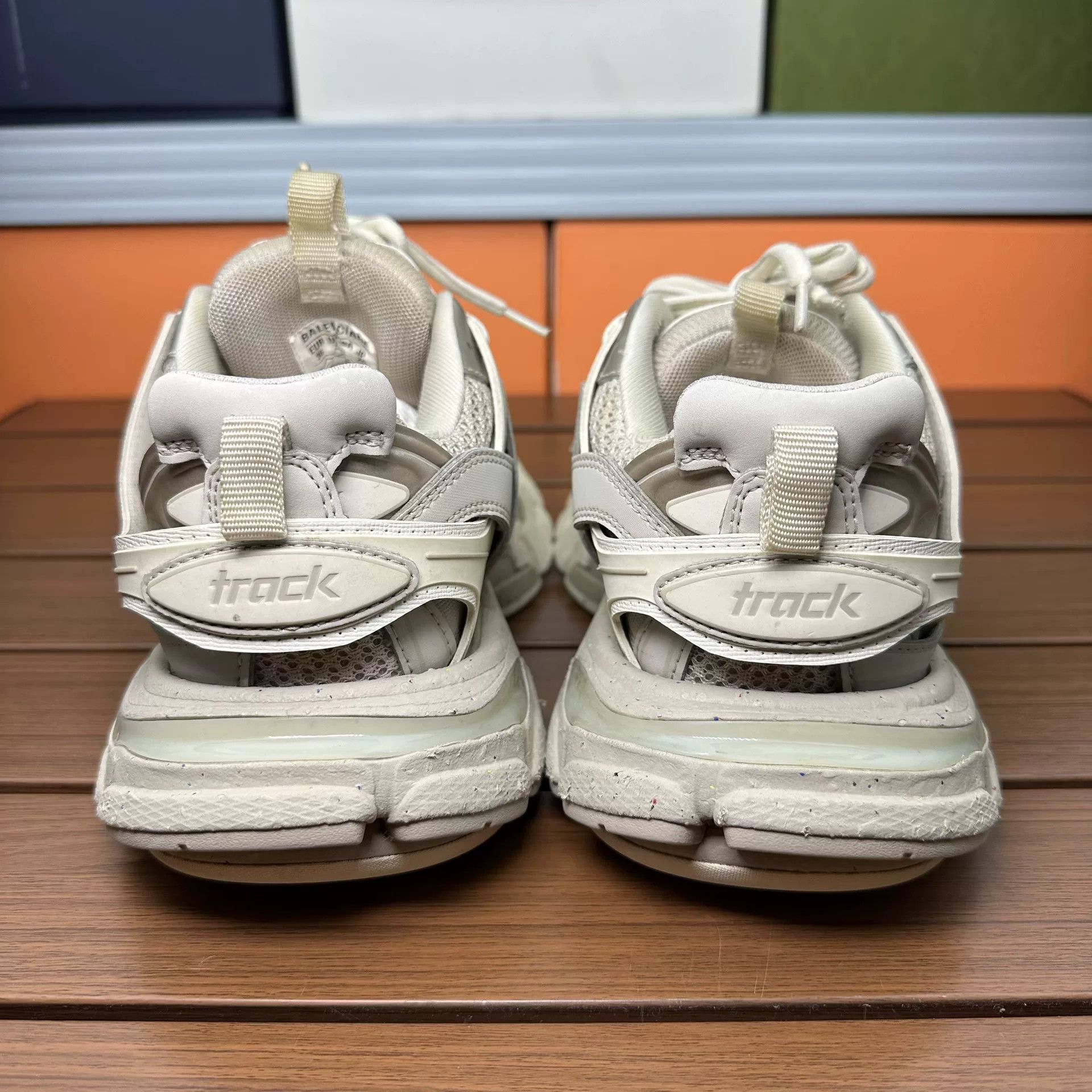 Balenciaga Balenciaga Brown Lowtop Sneakers it_36 Women Size US 6 / IT 36 - 6 Thumbnail