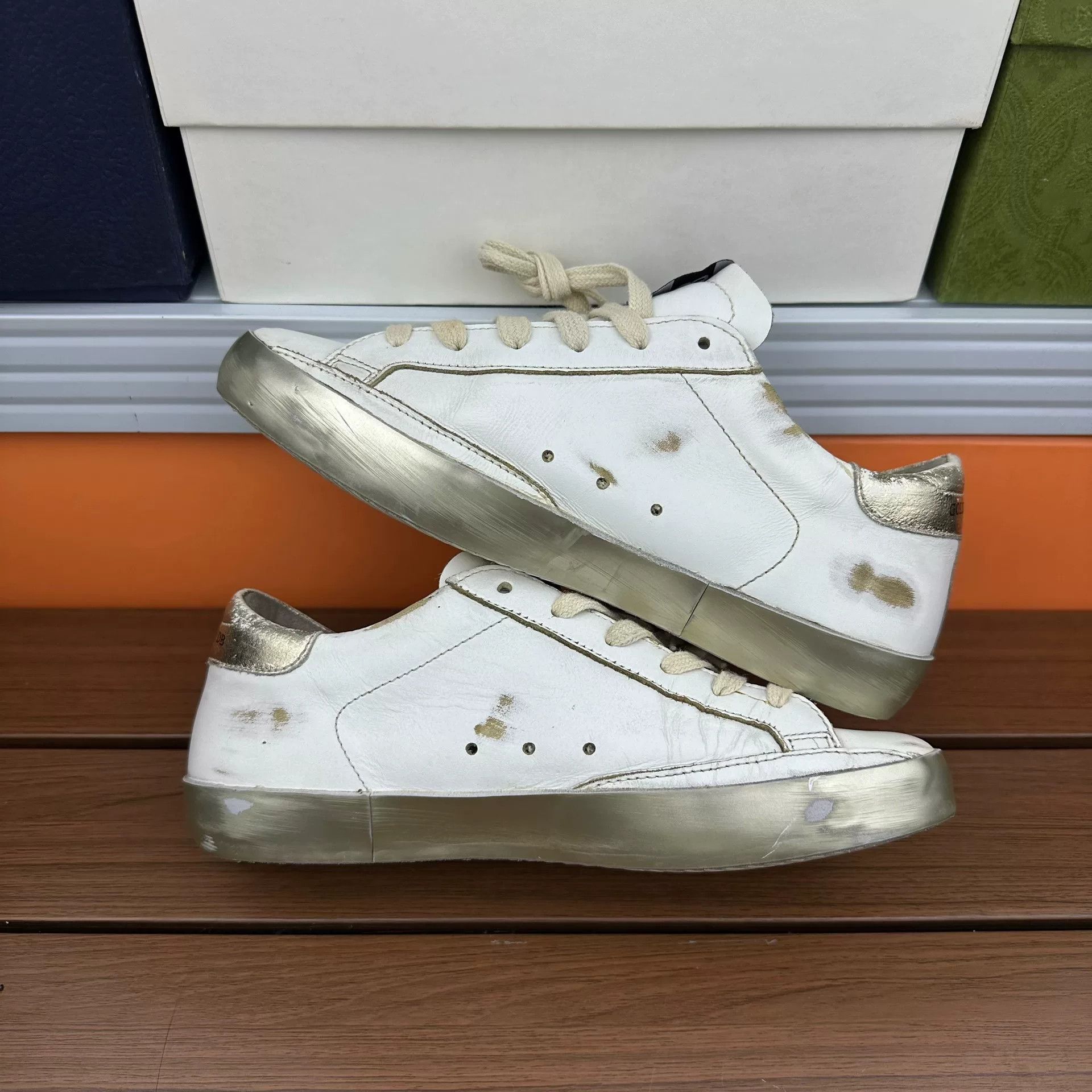 Golden Goose Golden Goose Distressed Yellow Lowtop Sneakers it_36 Women Size US 6 / IT 36 - 3 Thumbnail