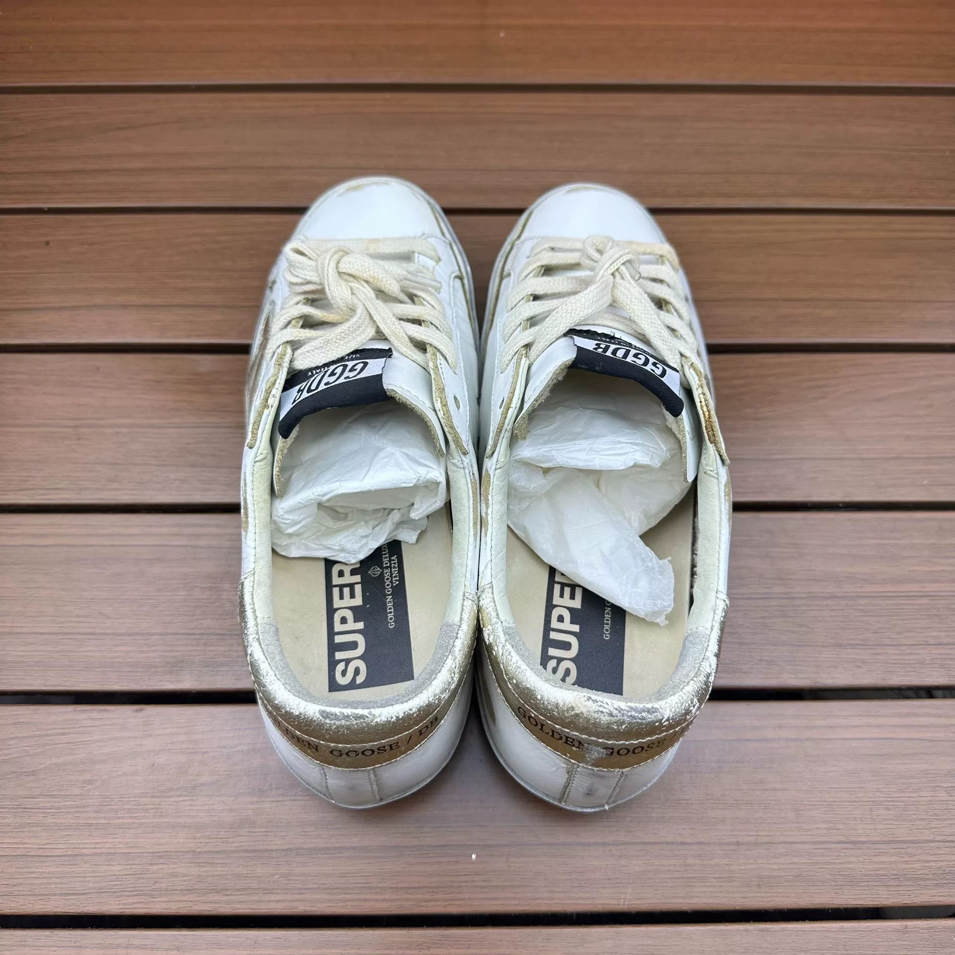 Golden Goose Golden Goose Distressed Yellow Lowtop Sneakers it_36 Women Size US 6 / IT 36 - 4 Thumbnail
