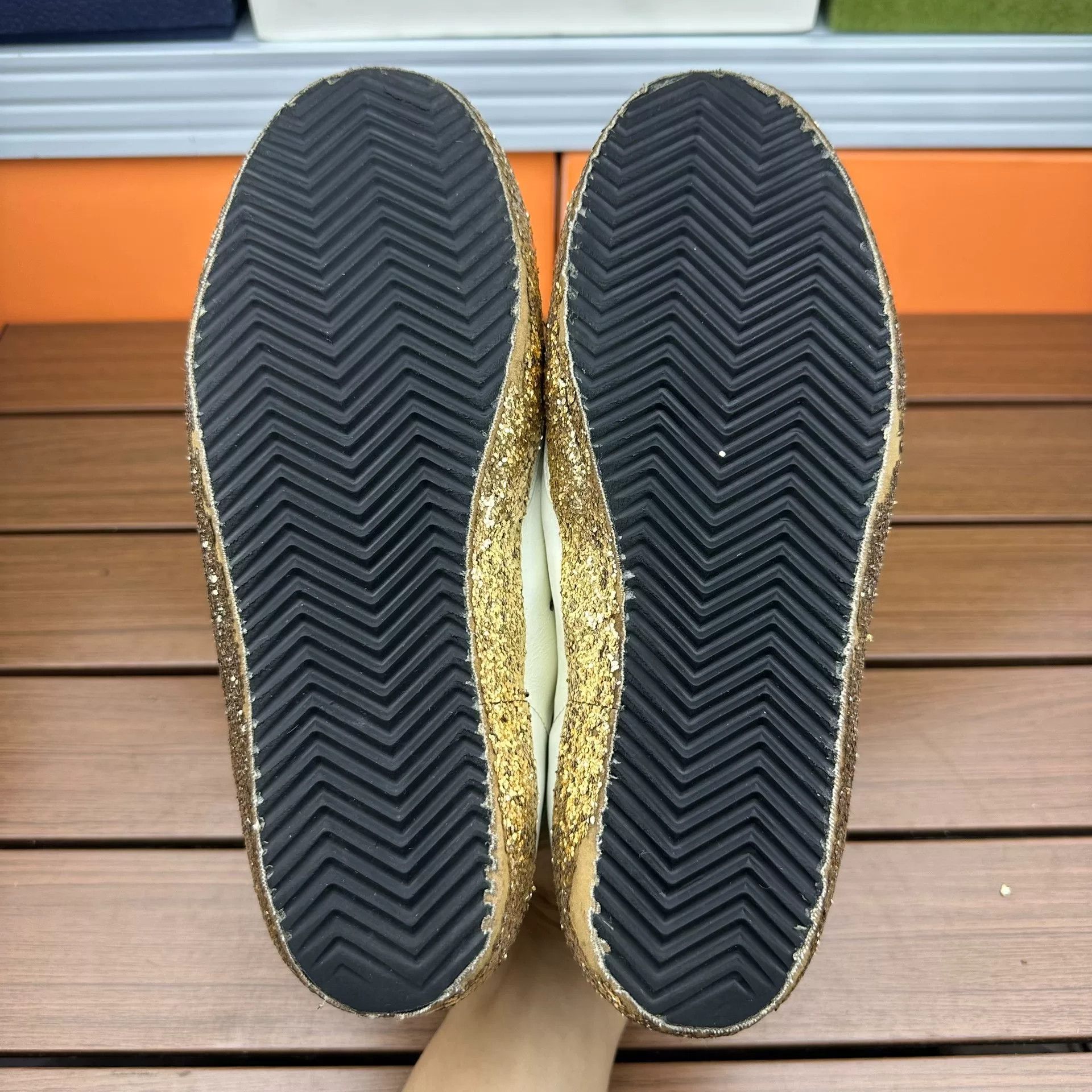 Golden Goose Golden Goose Distressed Yellow Lowtop Sneakers it_36 Women Size US 6 / IT 36 - 7 Thumbnail