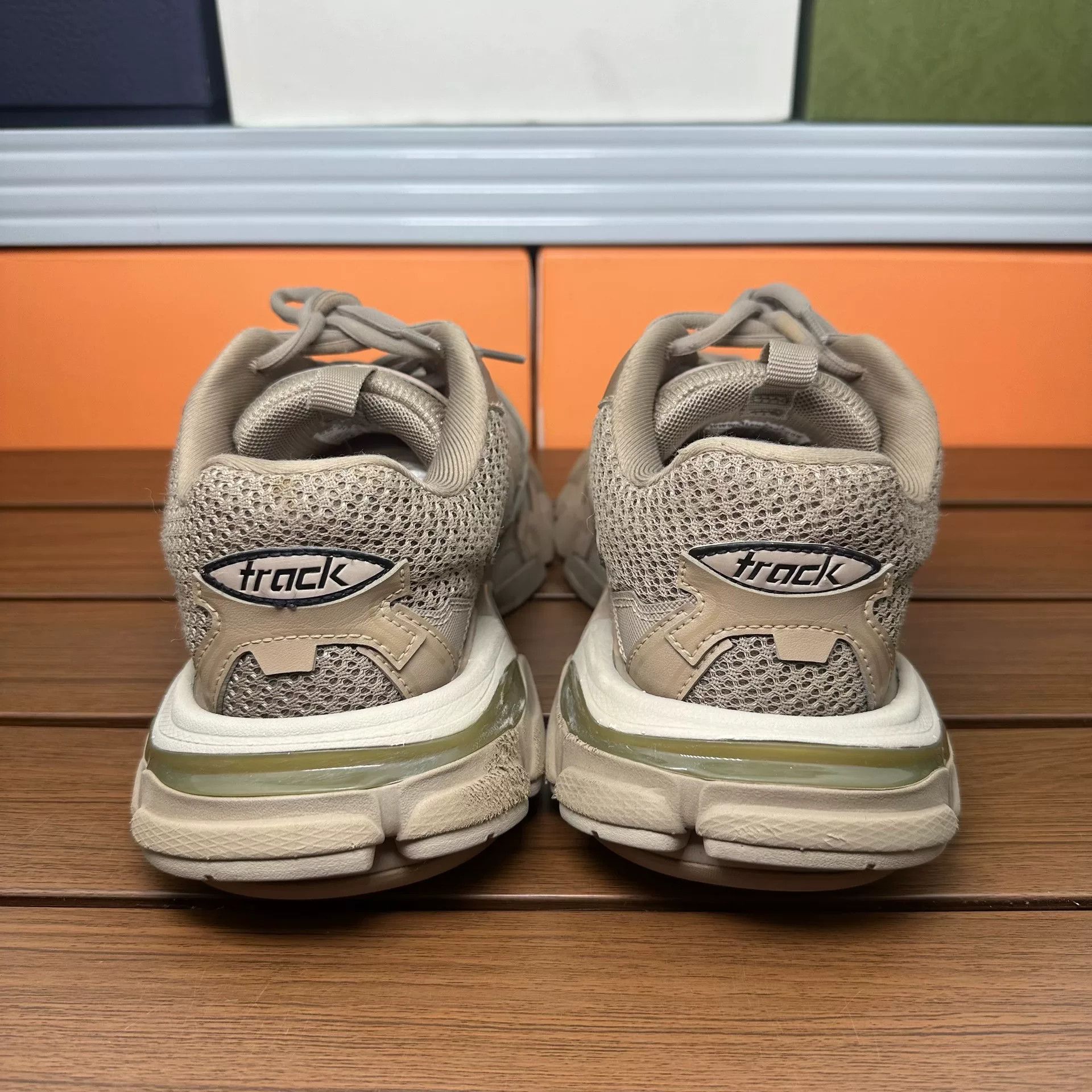 Balenciaga Balenciaga Distressed Brown Lowtop Sneakers it_36 Women Size US 6 / IT 36 - 5 Thumbnail