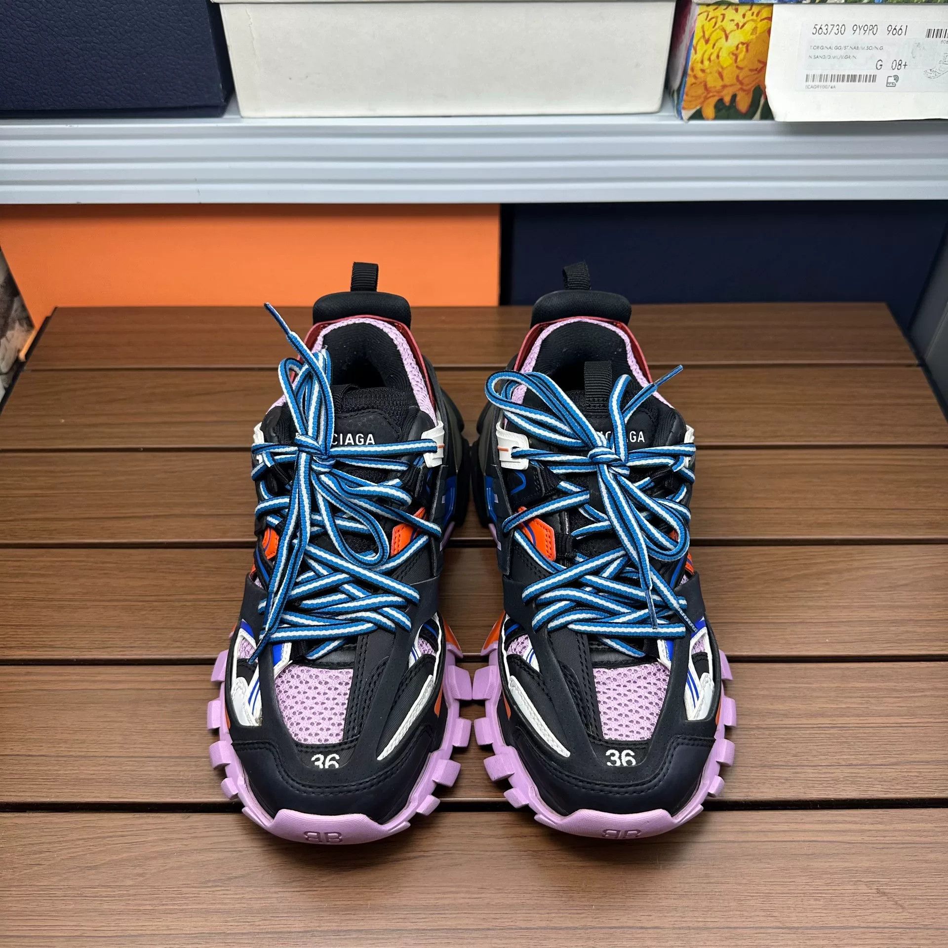 Balenciaga Balenciaga Multi Lowtop Sneakers it_36 Women Size US 6 / IT 36 - 4 Thumbnail