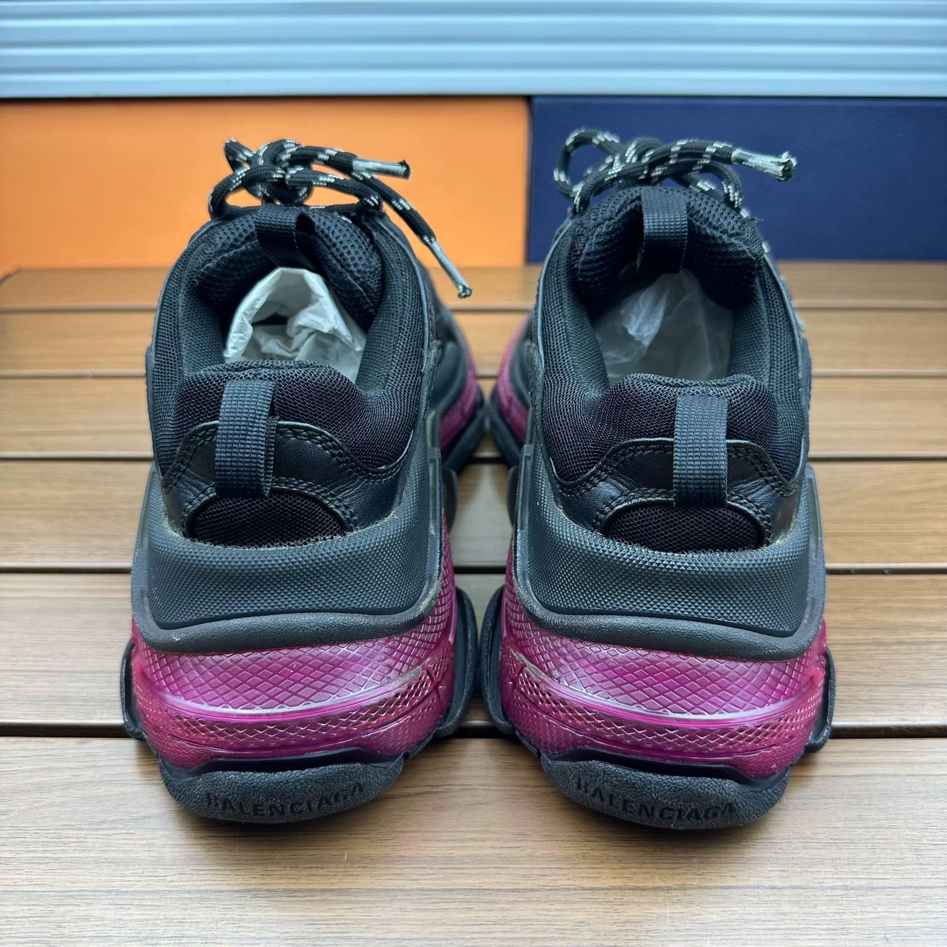 Balenciaga Balenciaga Purple Lowtop Sneakers it_36 Women Size US 6 / IT 36 - 6 Thumbnail