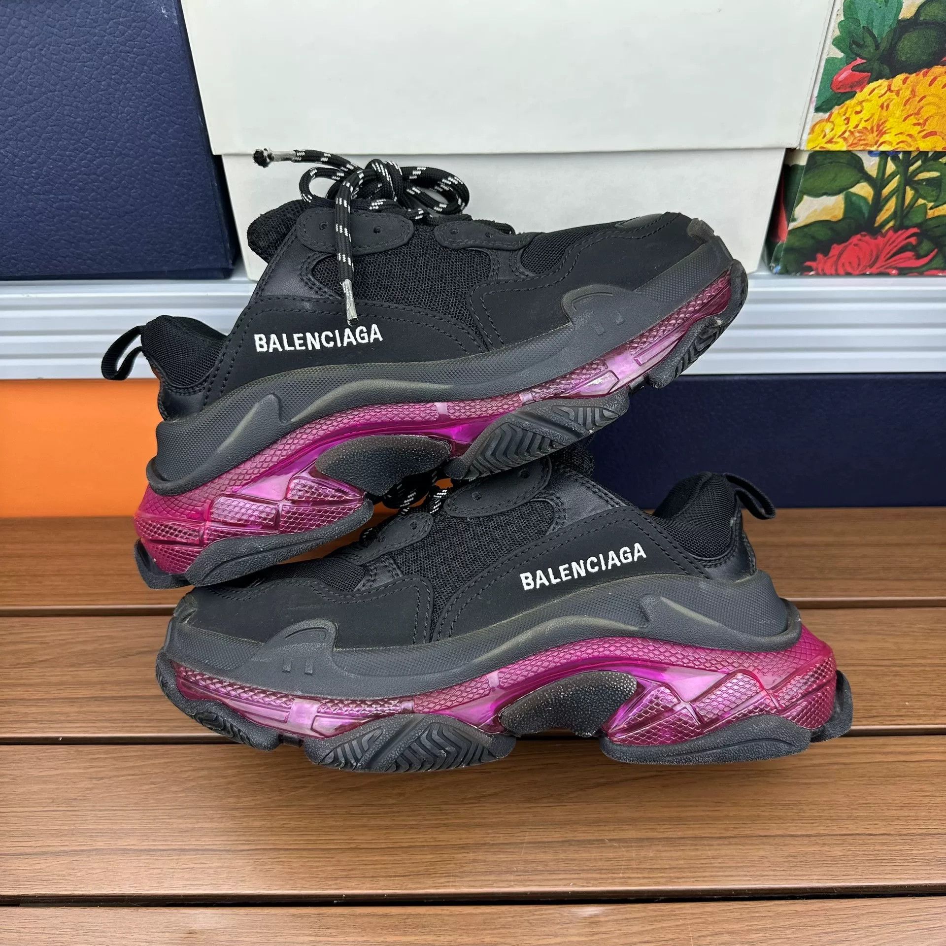 Balenciaga Balenciaga Purple Lowtop Sneakers it_36 Women Size US 6 / IT 36 - 3 Thumbnail
