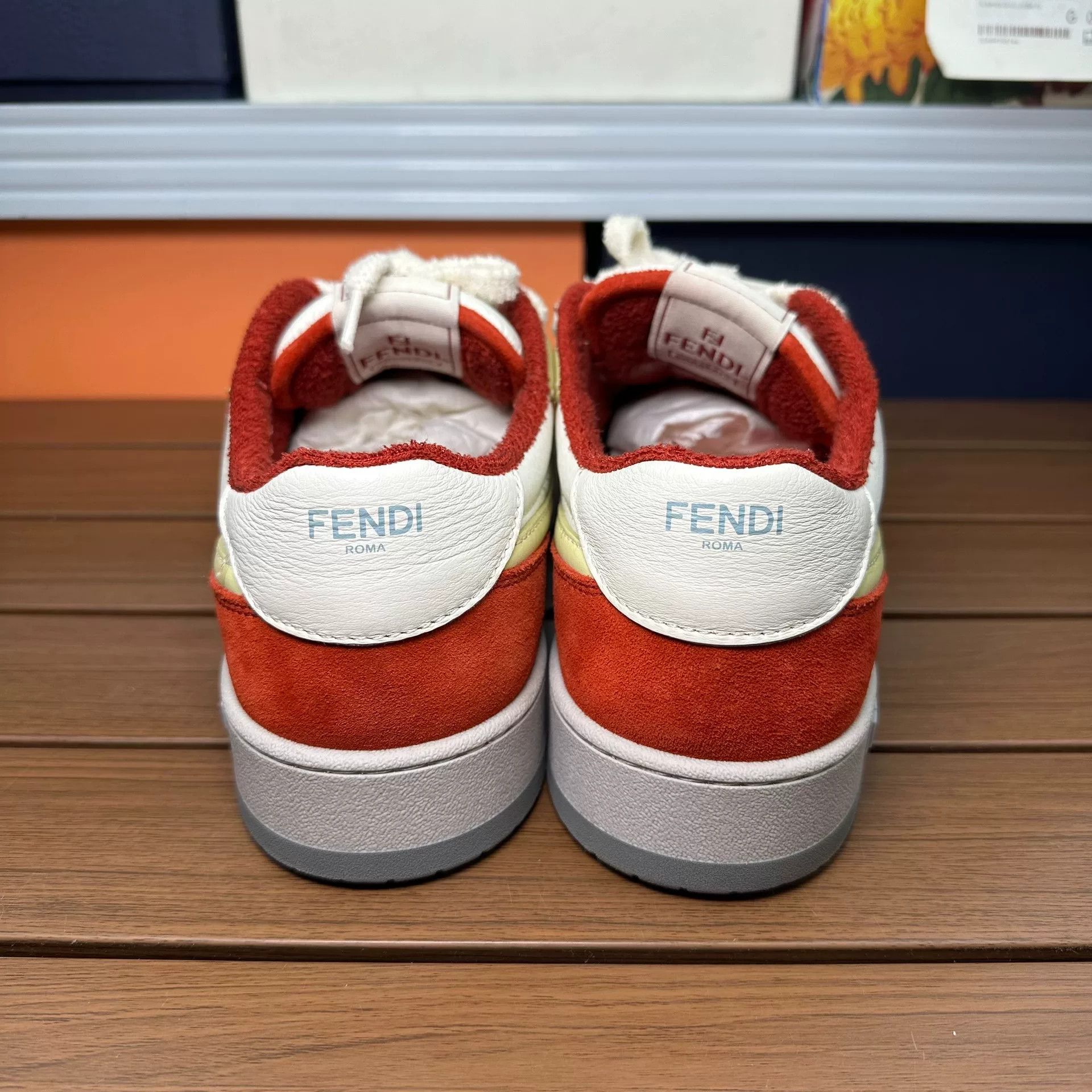 Fendi Fendi Suede Red Lowtop Sneakers 9 Men Size US 9 / EU 42 - 6 Thumbnail