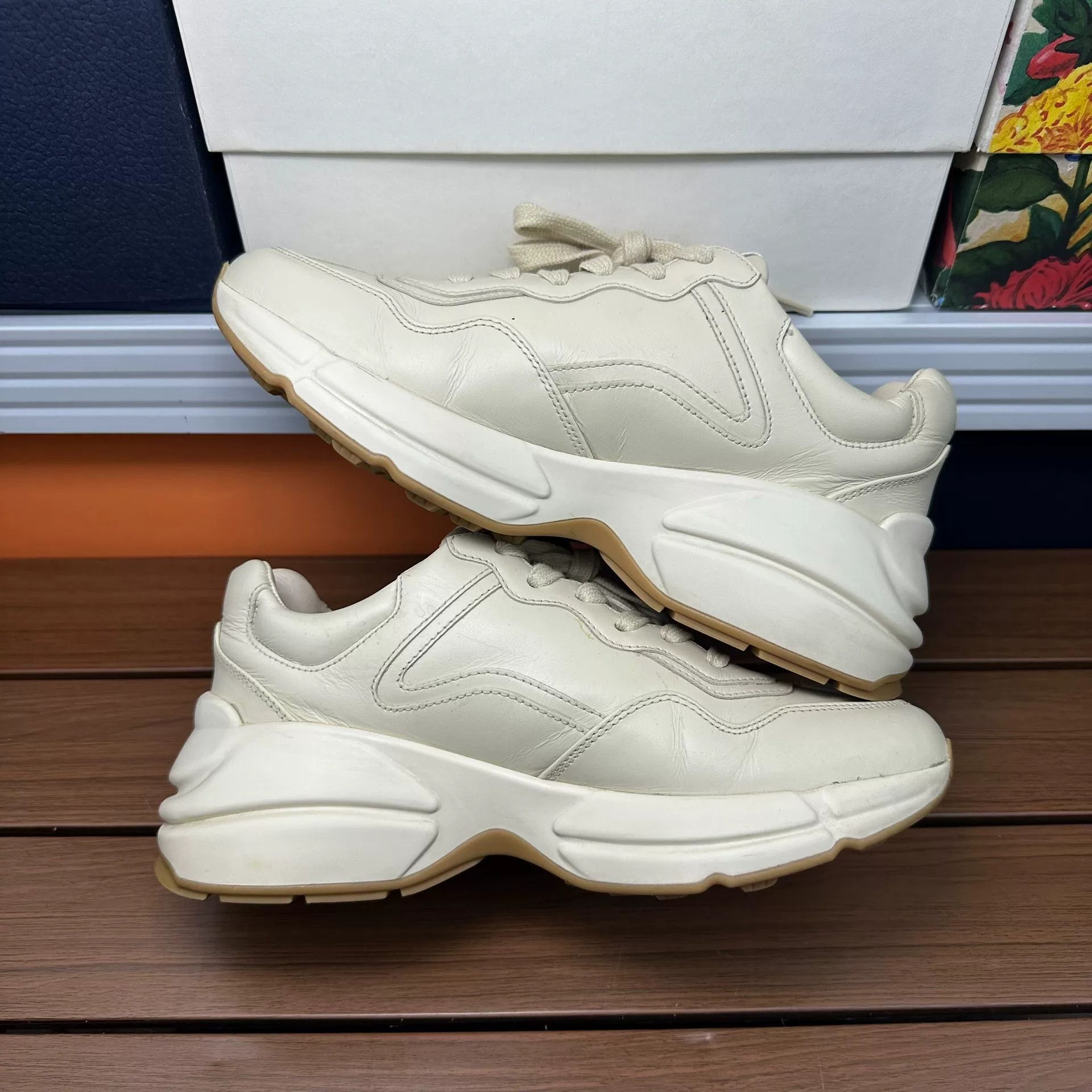 Gucci Gucci Printed Beige Lowtop Sneakers it_36 Women Size US 6 / IT 36 - 3 Thumbnail