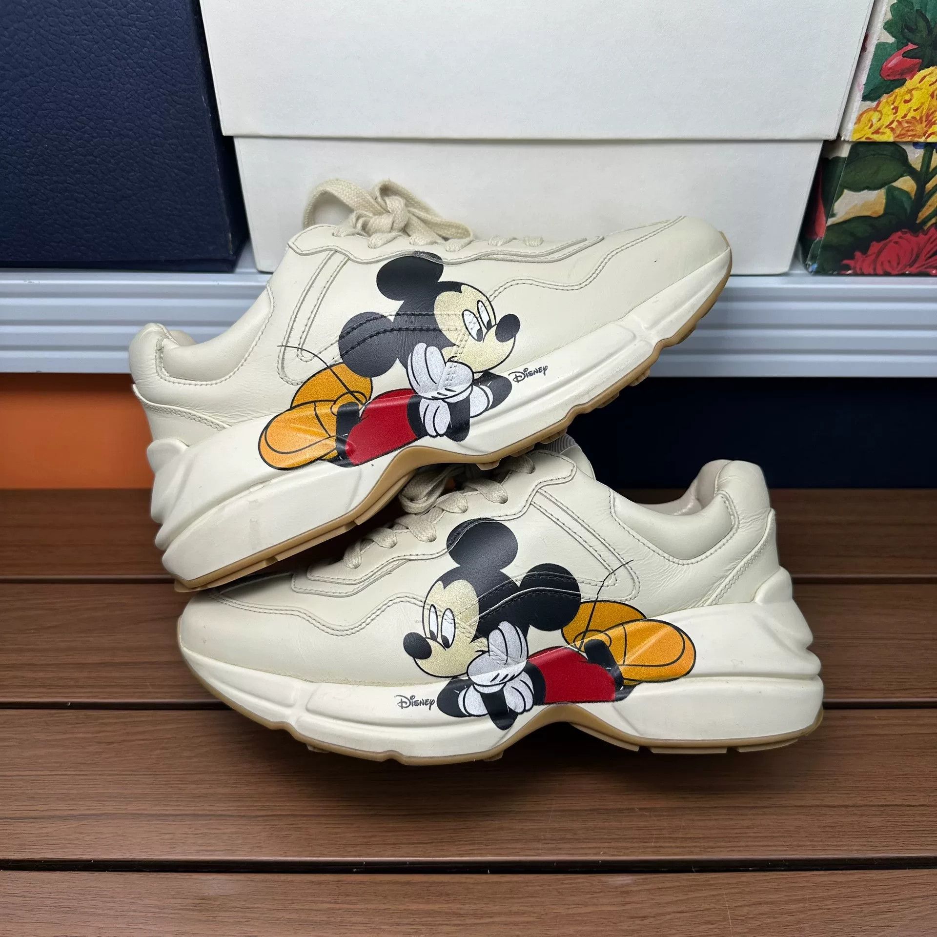 Gucci Gucci Printed Beige Lowtop Sneakers it_36 Women Size US 6 / IT 36 - 2 Thumbnail