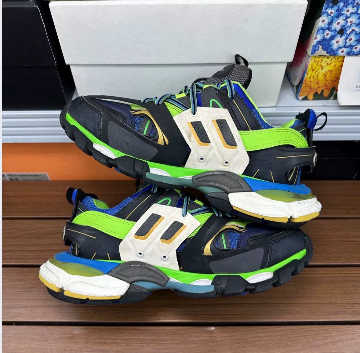 Balenciaga Balenciaga Blue Lowtop Sneakers 6 Men Size US 6 / EU 39 - 3 Thumbnail