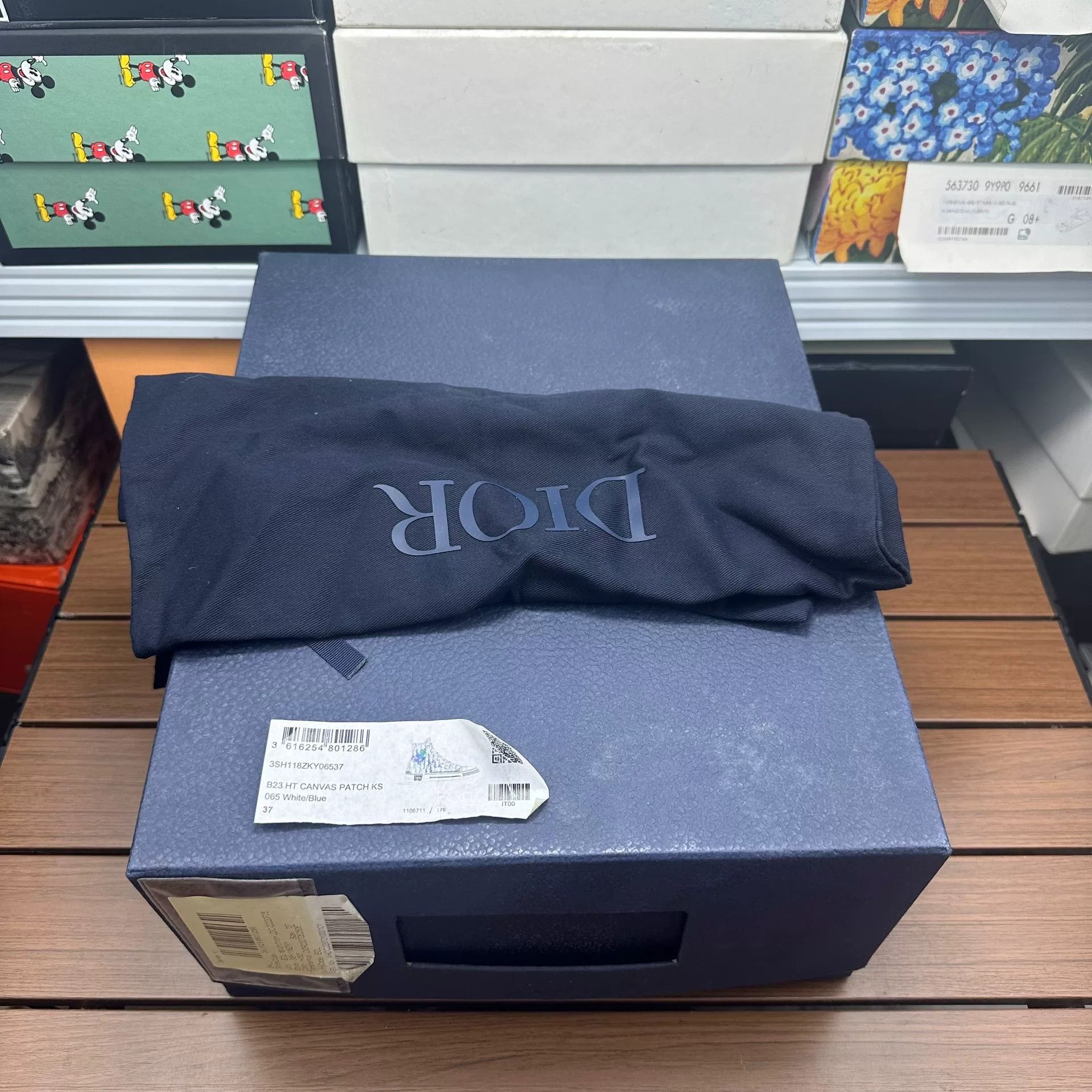 Dior Dior Collab Lowtop Sneakers 5 Men Size US 5 / EU 37 - 8 Thumbnail