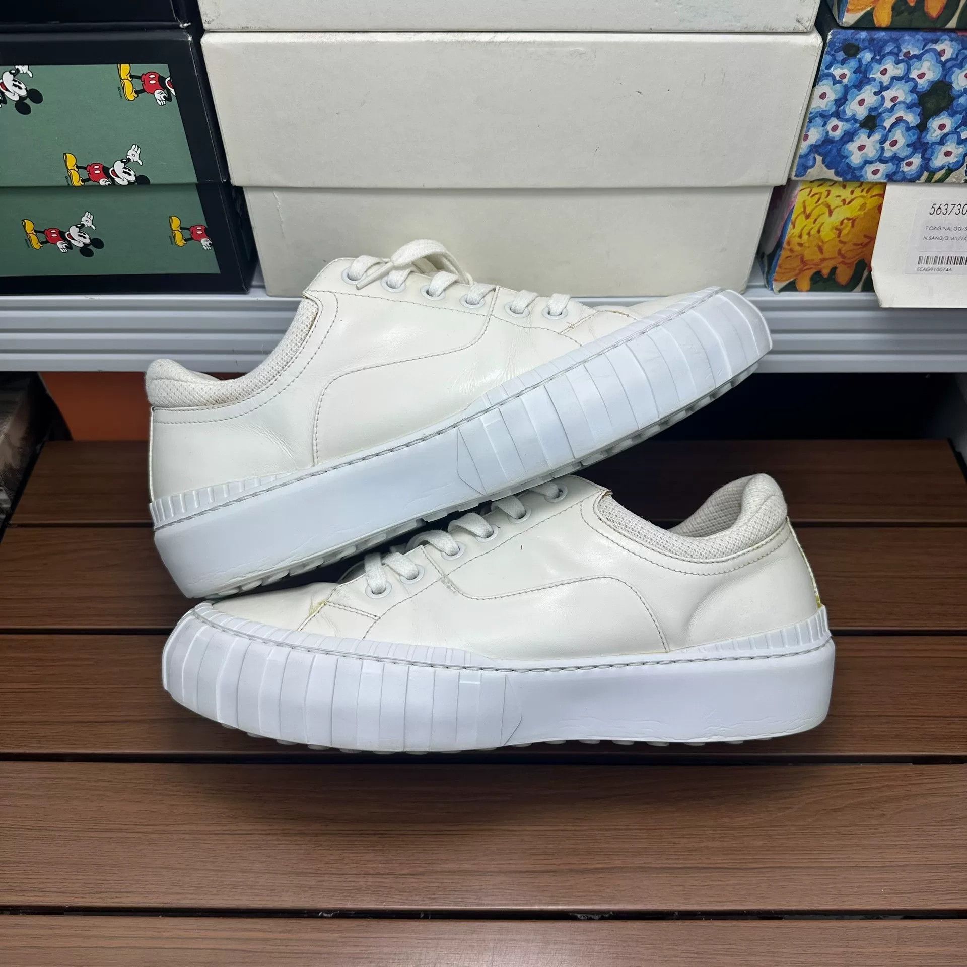 Fendi Fendi White Lowtop Sneakers 10 Men Size US 10 / EU 43 - 2 Thumbnail
