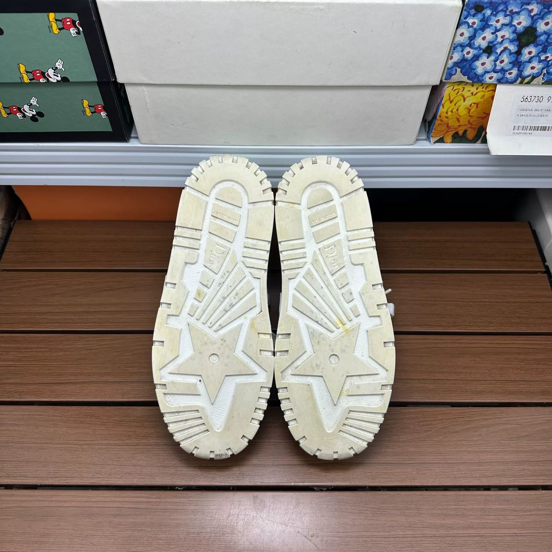 Dior Dior White Lowtop Sneakers it_34-5 Women Size US 4.5 / IT 34.5 - 7 Thumbnail