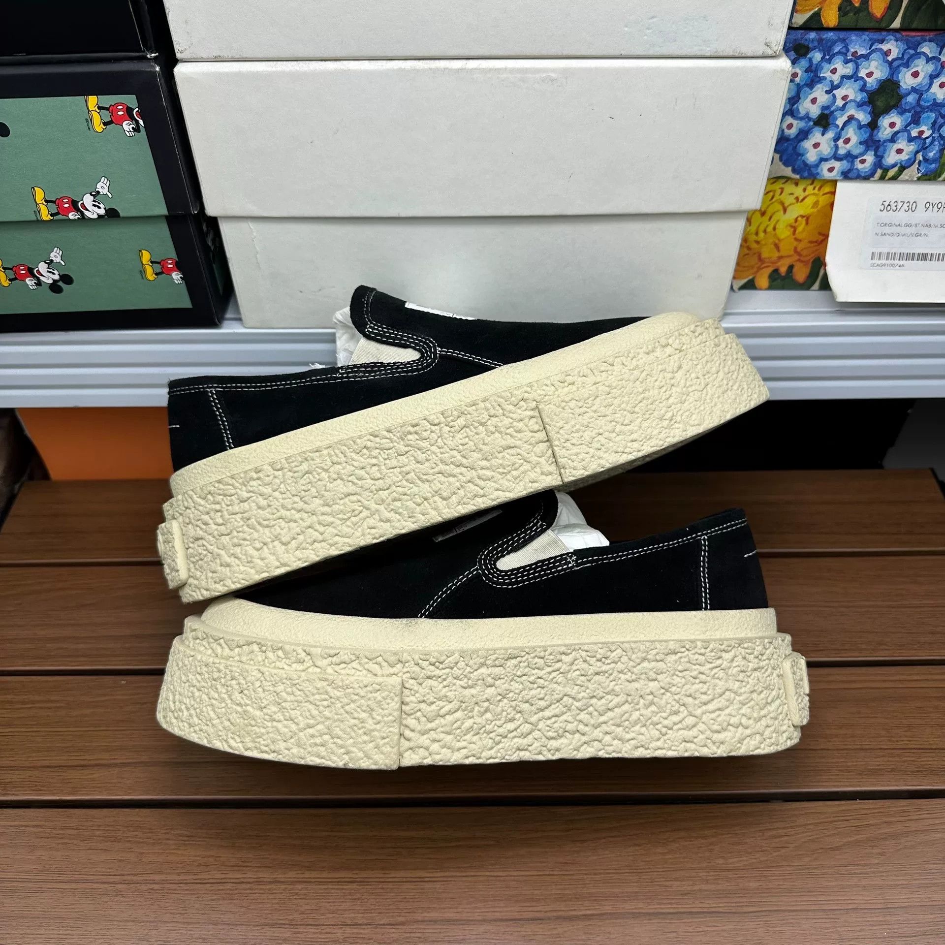 Gucci Gucci Lowtop Sneakers it_37 Women Size US 7 / IT 37 - 2 Thumbnail