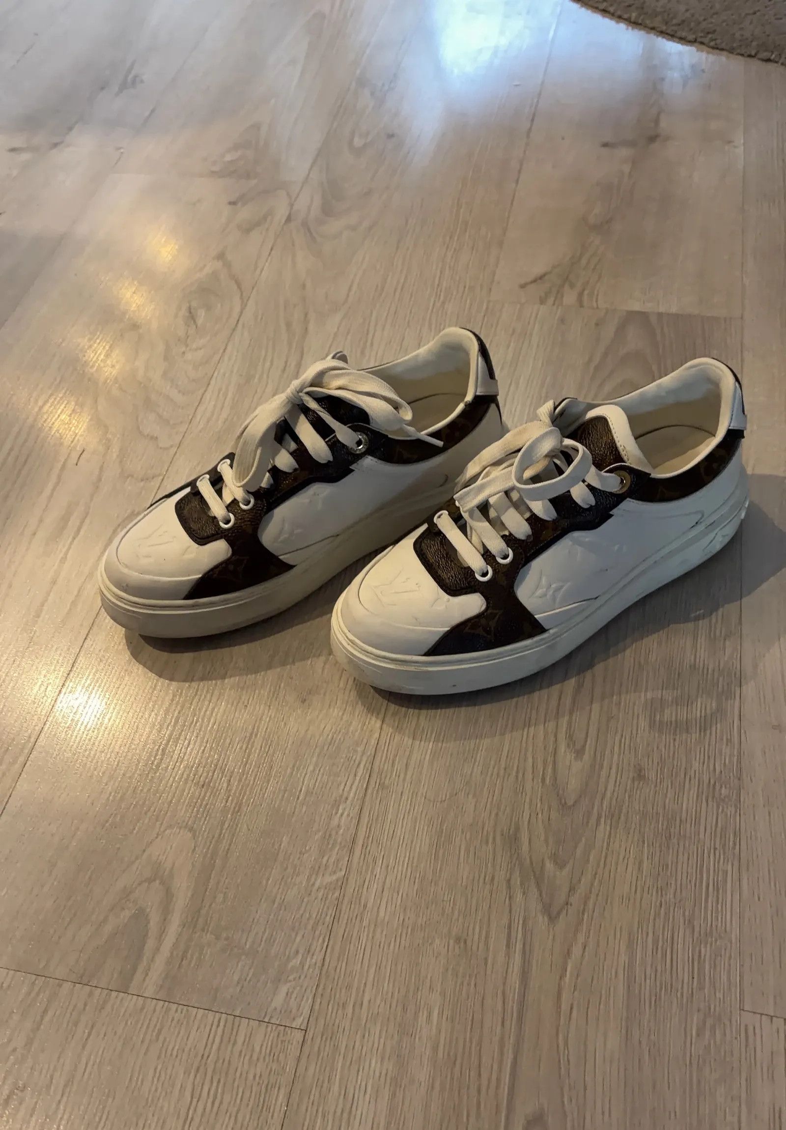 Louis Vuitton Louis Vuitton Sneakers Size US 8.5 / IT 38.5 - 2 Thumbnail
