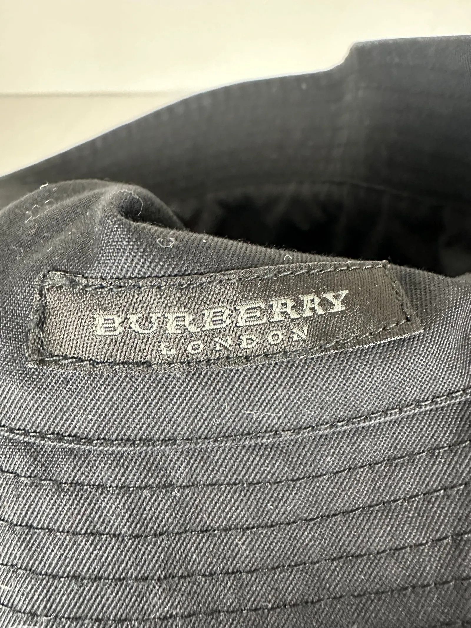 Burberry Burberry Hat Size ONE SIZE - 2 Thumbnail