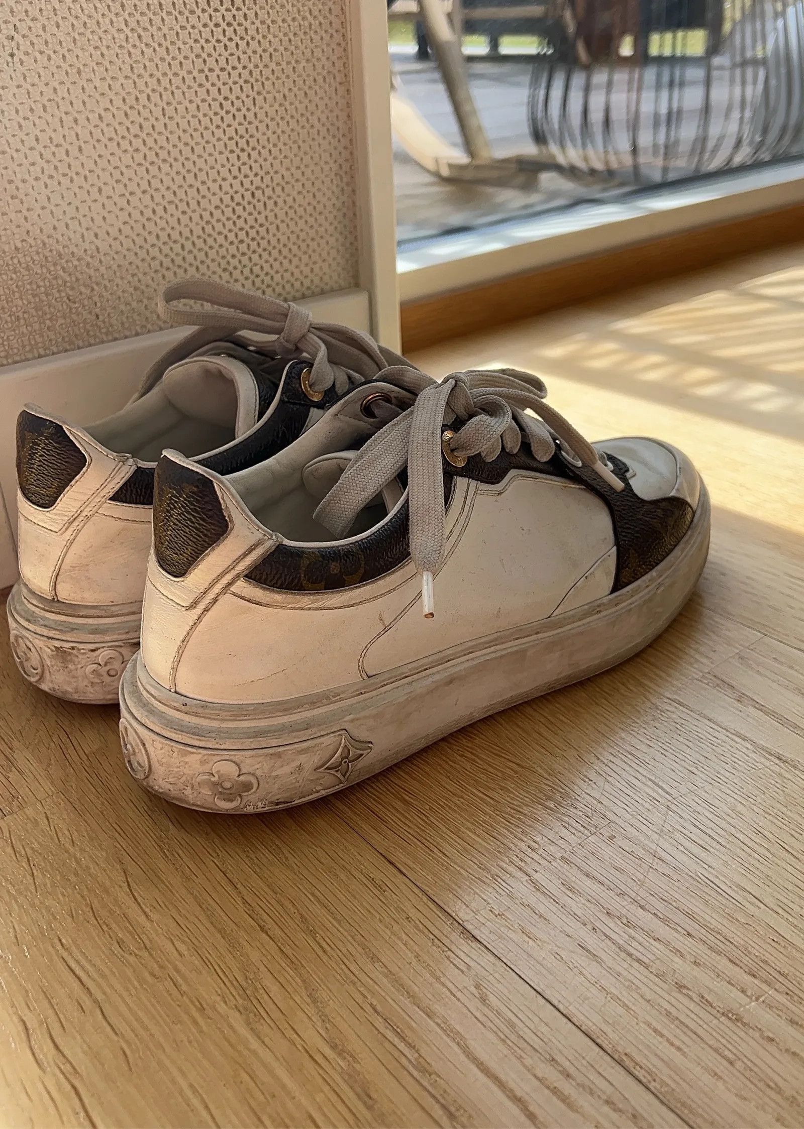 Louis Vuitton Louis Vuitton Time out trainer Sneakers Size US 6.5 / IT 36.5 - 3 Thumbnail