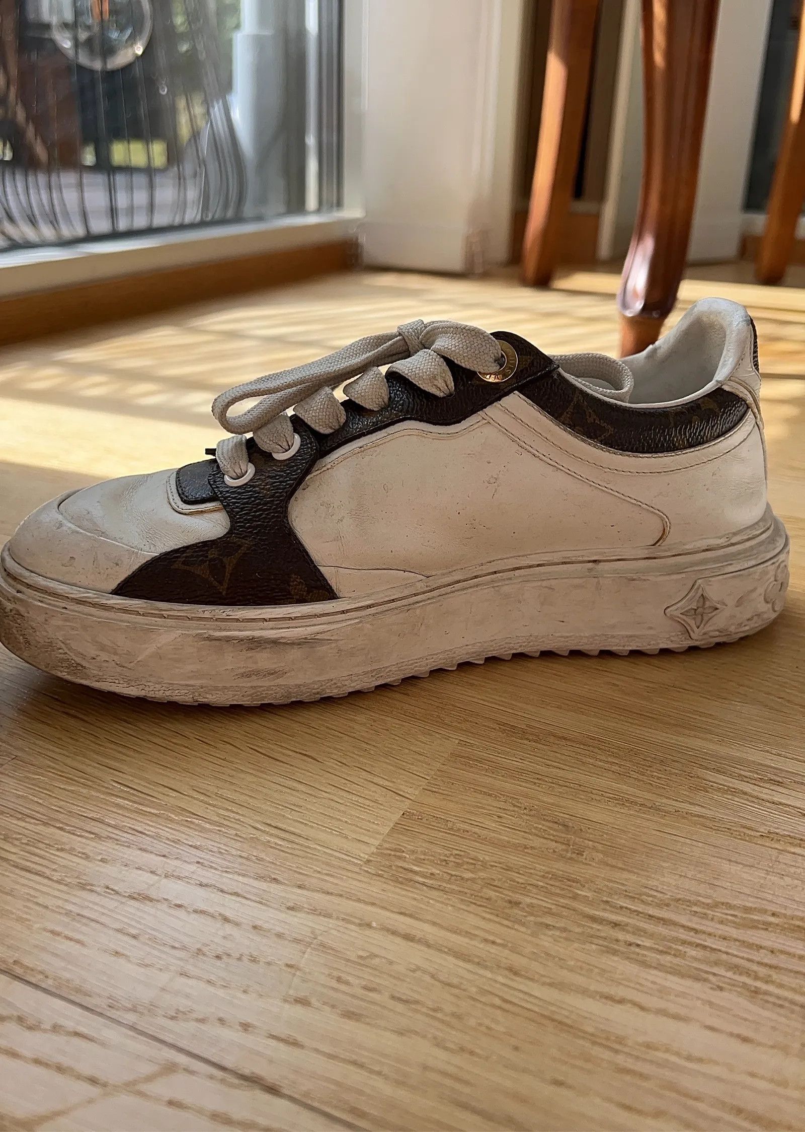Louis Vuitton Louis Vuitton Time out trainer Sneakers Size US 6.5 / IT 36.5 - 4 Thumbnail