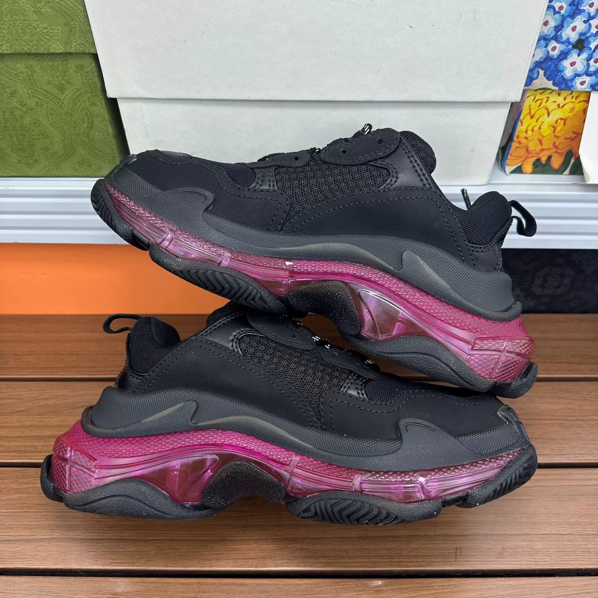 Balenciaga Balenciaga Purple Lowtop Sneakers it_36 Women Size US 6 / IT 36 - 2 Thumbnail