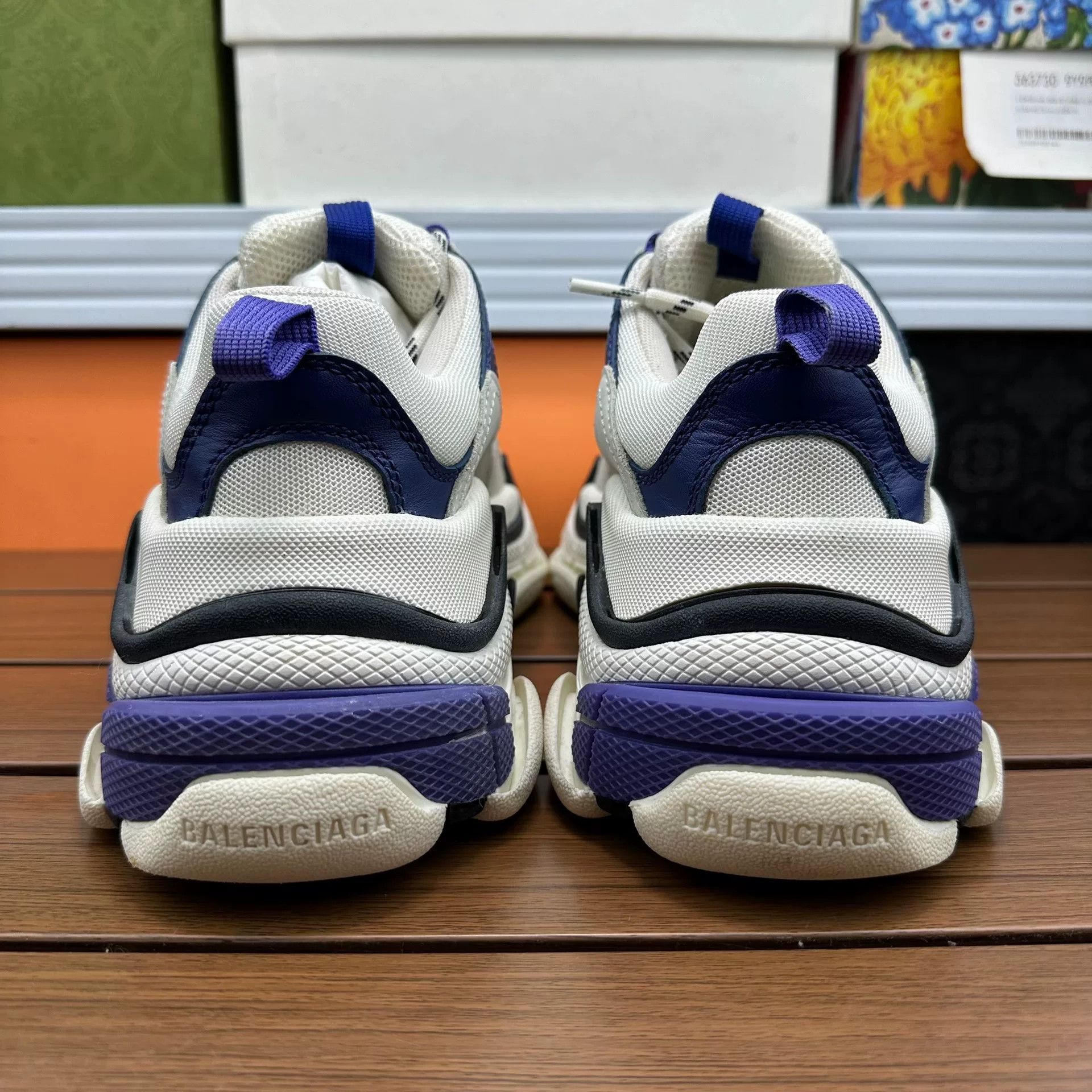 Balenciaga Balenciaga Blue Lowtop Sneakers it_36 Women Size US 6 / IT 36 - 5 Thumbnail