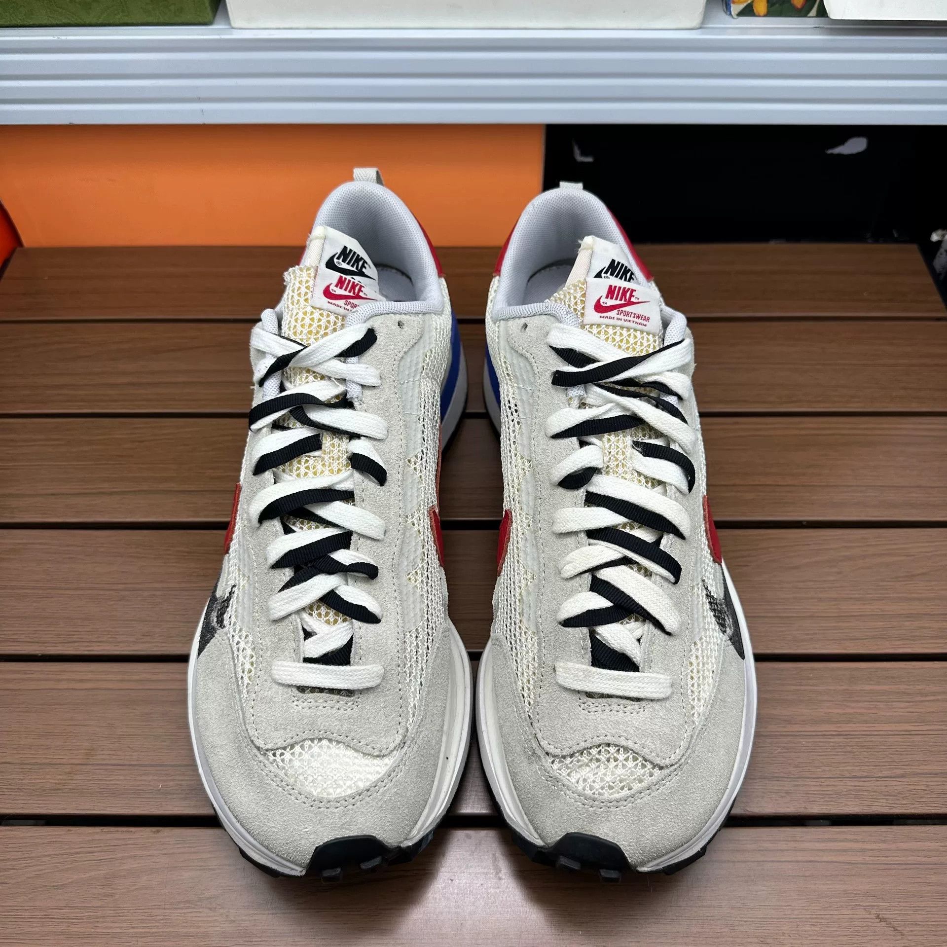 Sacai Sacai Collab Gray Lowtop Sneakers 12 Men Size US 12 / EU 45 - 3 Thumbnail
