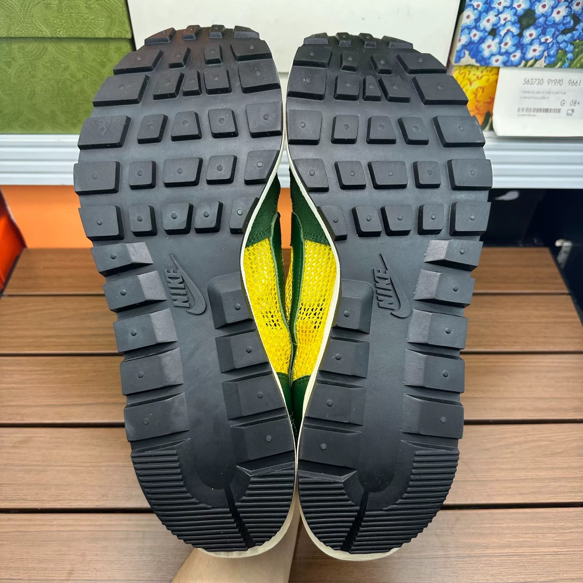 Sacai Sacai Collab Yellow Lowtop Sneakers 12 Men Size US 12 / EU 45 - 6 Thumbnail