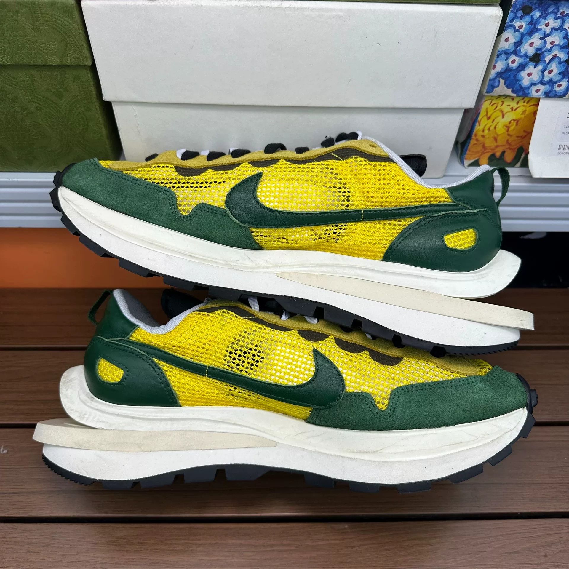 Sacai Sacai Collab Yellow Lowtop Sneakers 12 Men Size US 12 / EU 45 - 2 Thumbnail