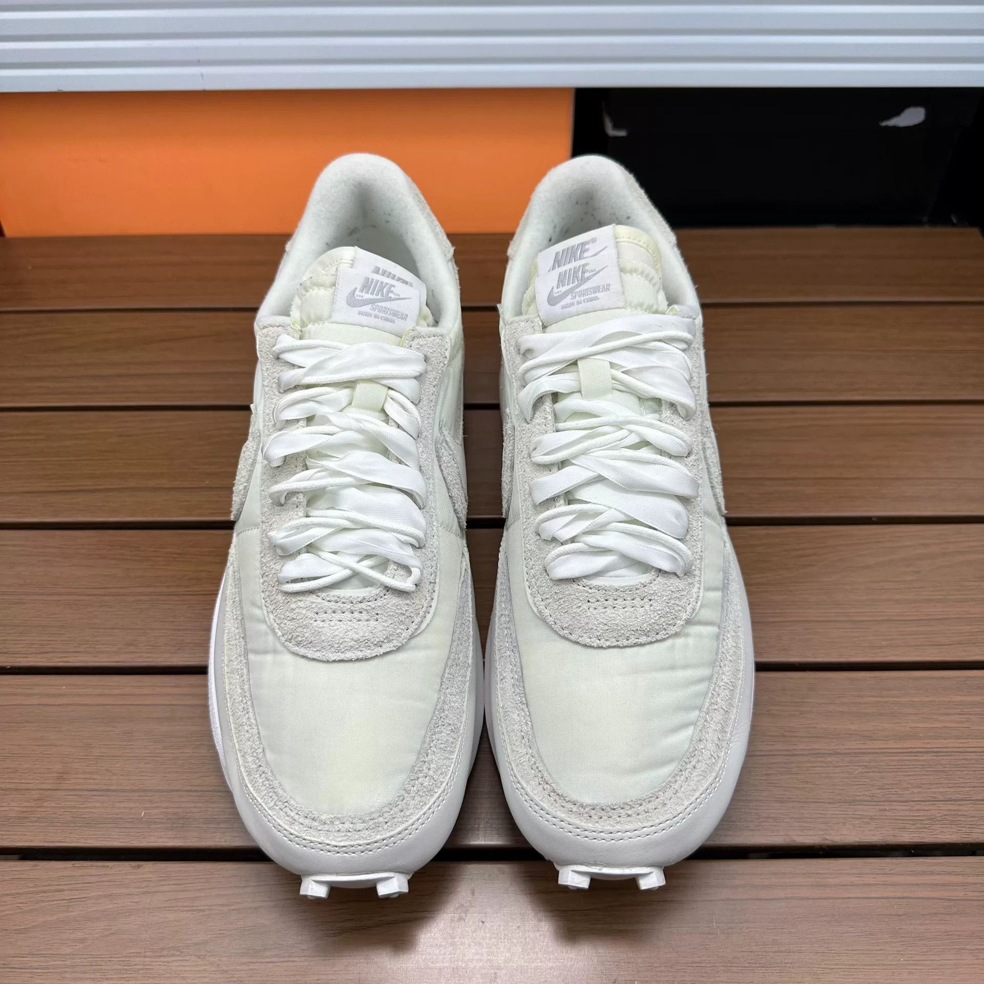 Sacai Sacai Collab White Lowtop Sneakers 9 Men Size US 9 / EU 42 - 3 Thumbnail