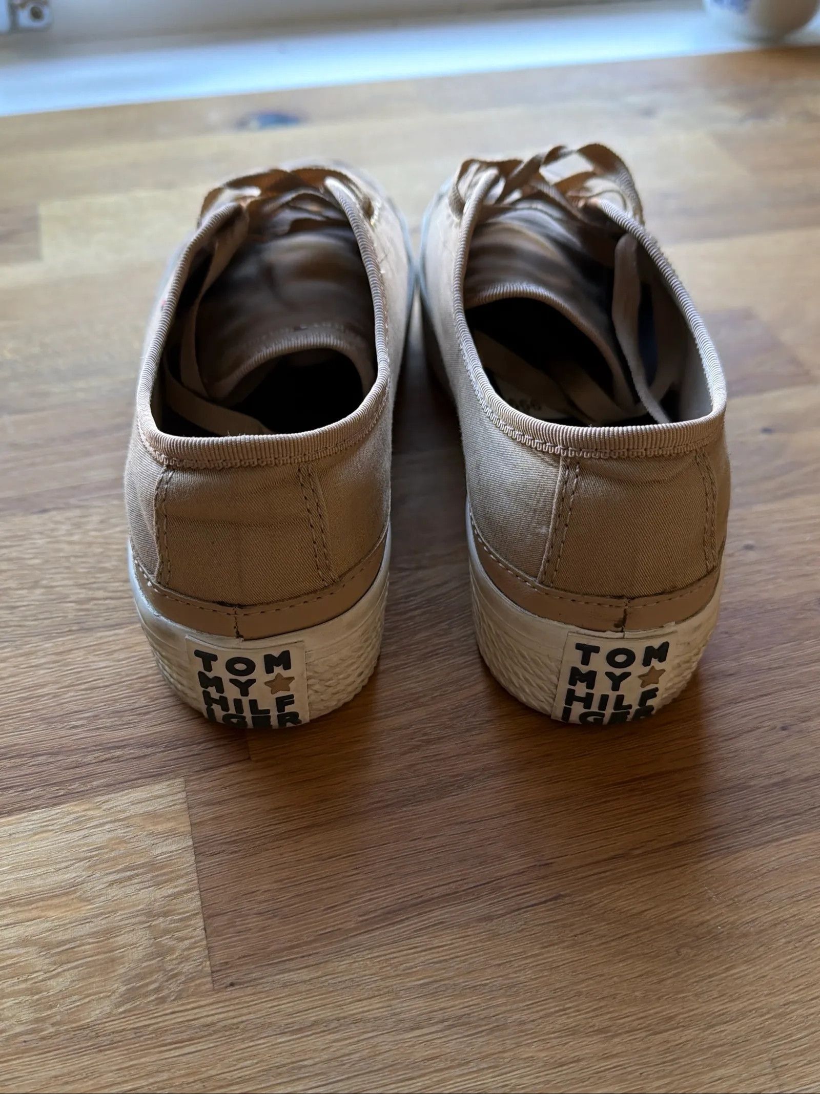 Tommy Hilfiger Tommy Hilfiger Sneakers Size US 6 / IT 36 - 3 Thumbnail