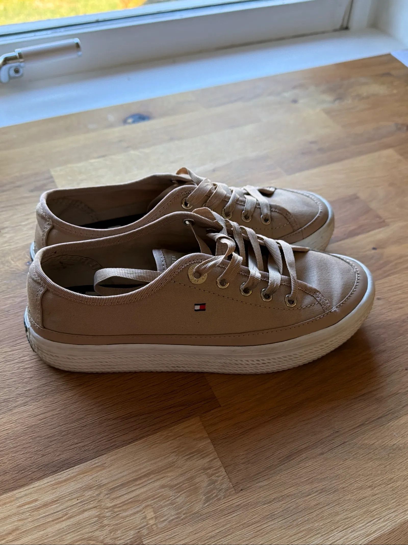 Tommy Hilfiger Tommy Hilfiger Sneakers Size US 6 / IT 36 - 5 Thumbnail