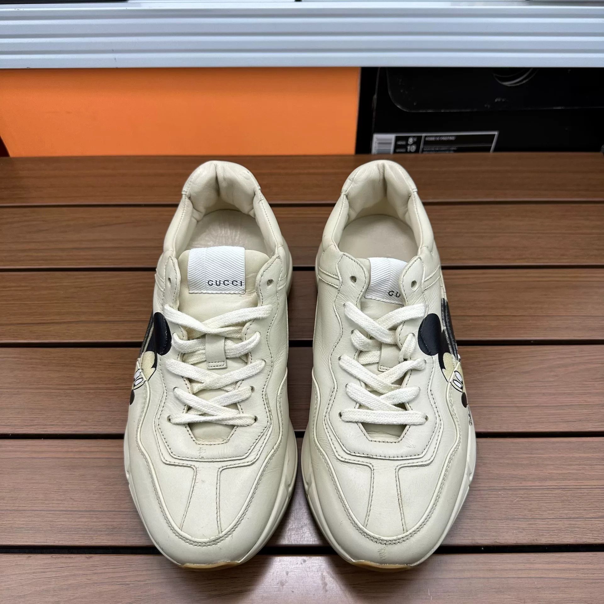Gucci Gucci Printed Beige Lowtop Sneakers it_37-5 Women Size US 7.5 / IT 37.5 - 3 Thumbnail
