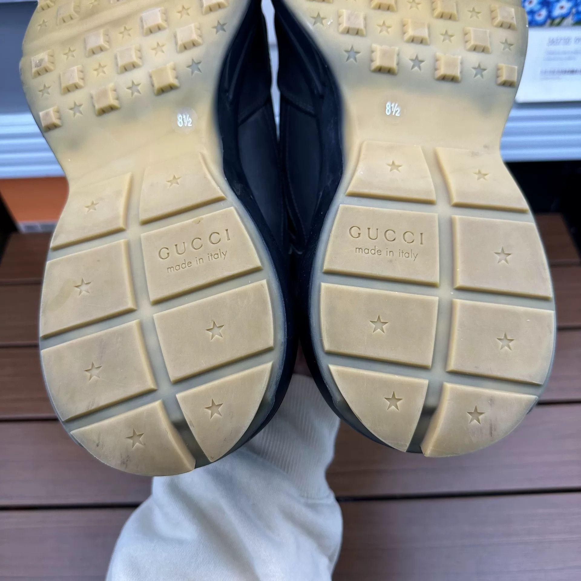 Gucci Gucci Black Lowtop Sneakers 9 Men Size US 9 / EU 42 - 9 Thumbnail