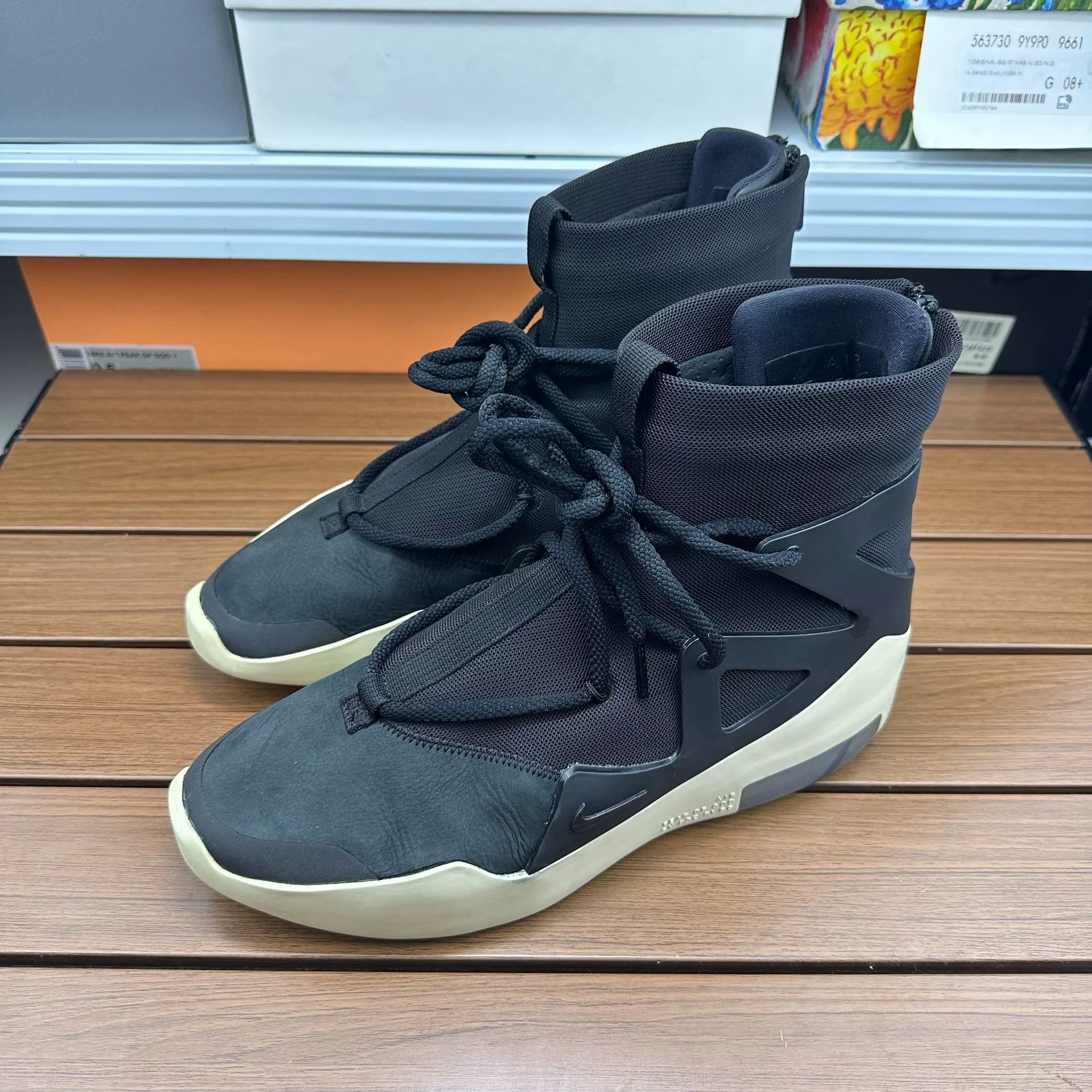 Fear of God Fear of God Collab Black Hitop Sneakers 8 Men Size US 8 / EU 41 - 9 Thumbnail