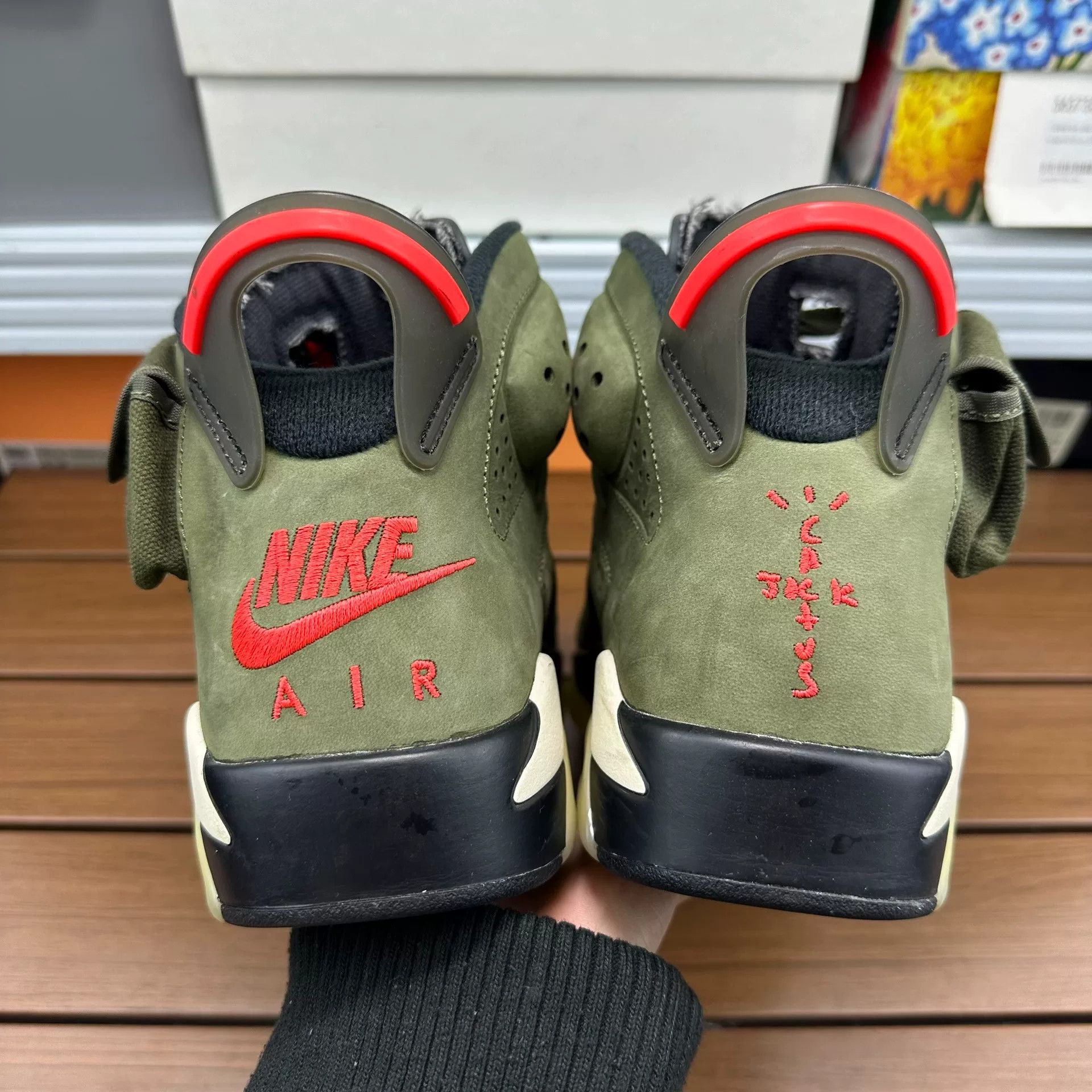 Nike Nike AJ6 Collab Green Lowtop Sneakers 7 Men Size US 7 / EU 40 - 5 Thumbnail