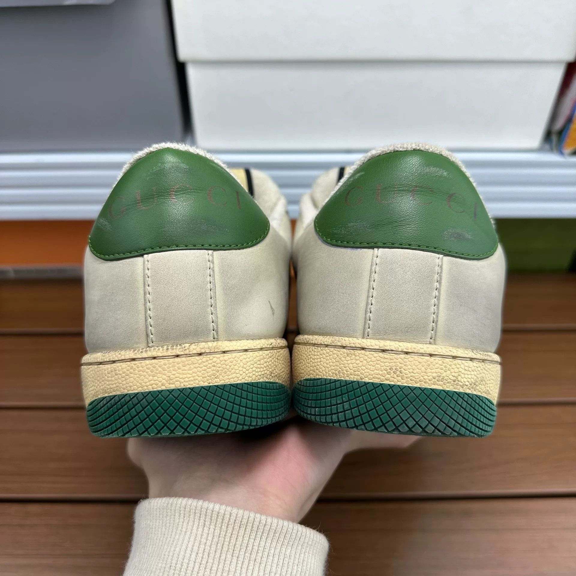 Gucci Gucci Distressed Lowtop Sneakers 8 Men Size US 8 / EU 41 - 5 Thumbnail